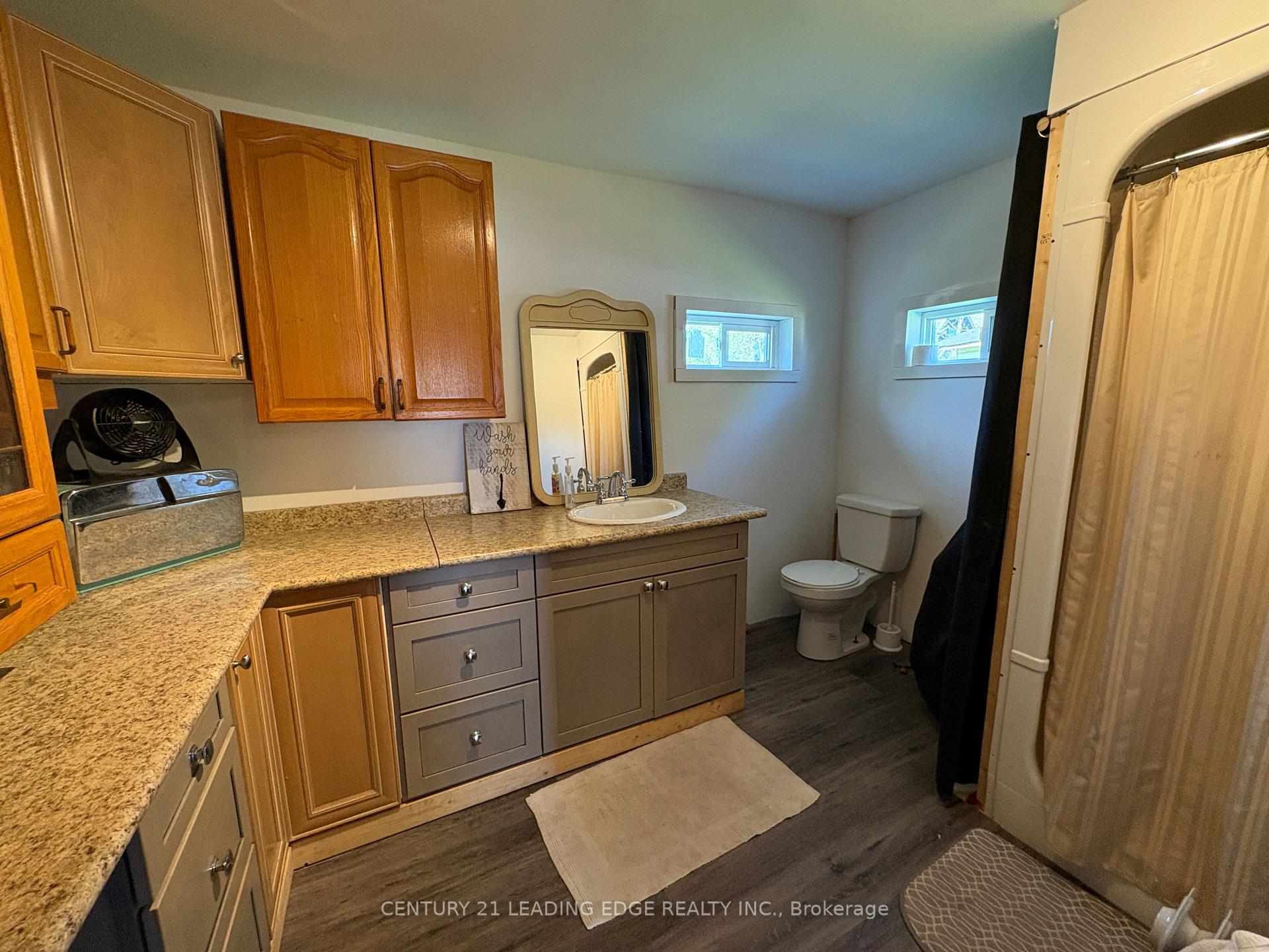 Photo 10 of 40586B Shore Rd Allowance, Brock, Beaverton — HOMEH