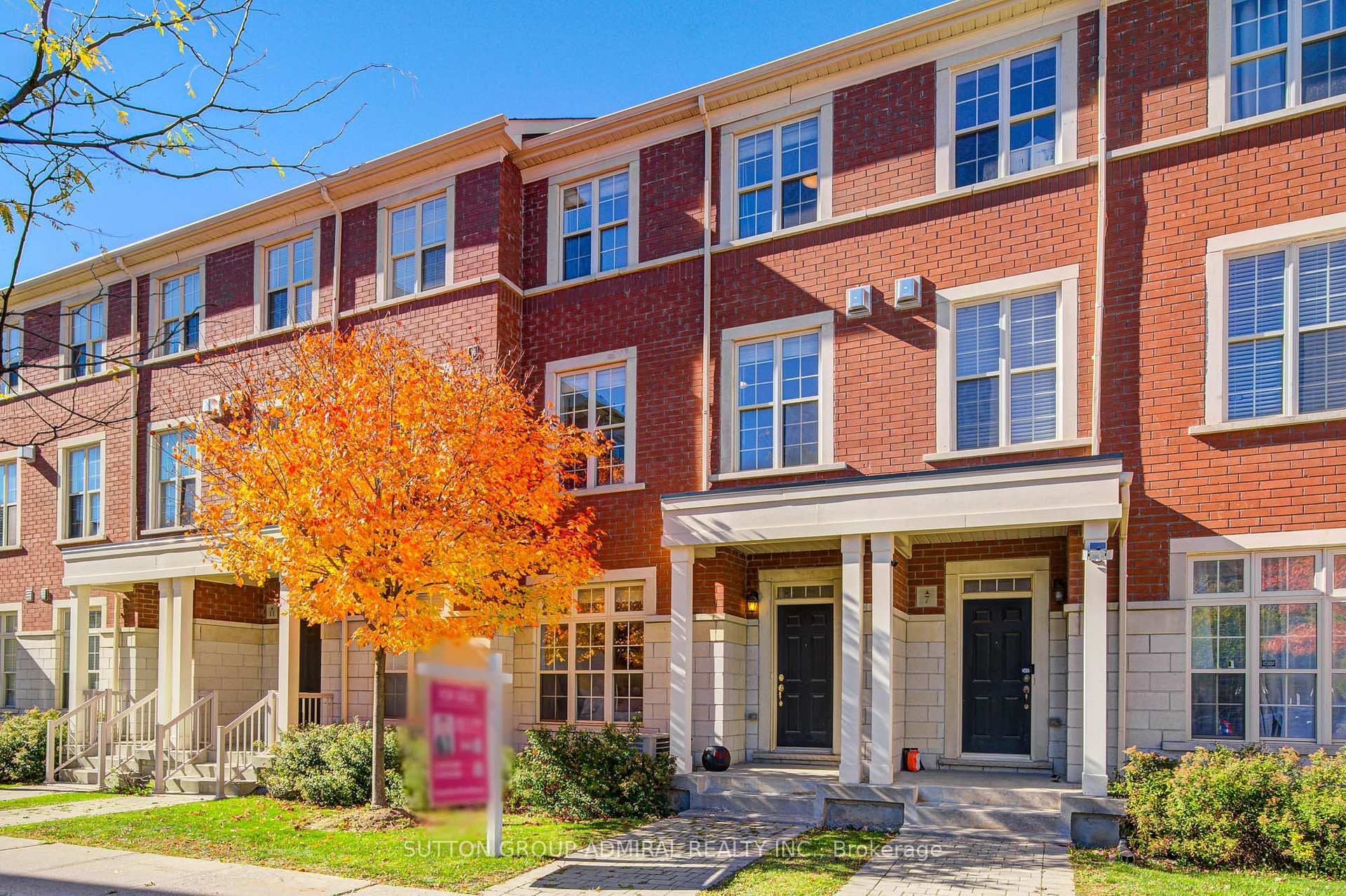 Photo 1 of 9 Vandaam Lane, Markham, Cathedraltown — HOMEH