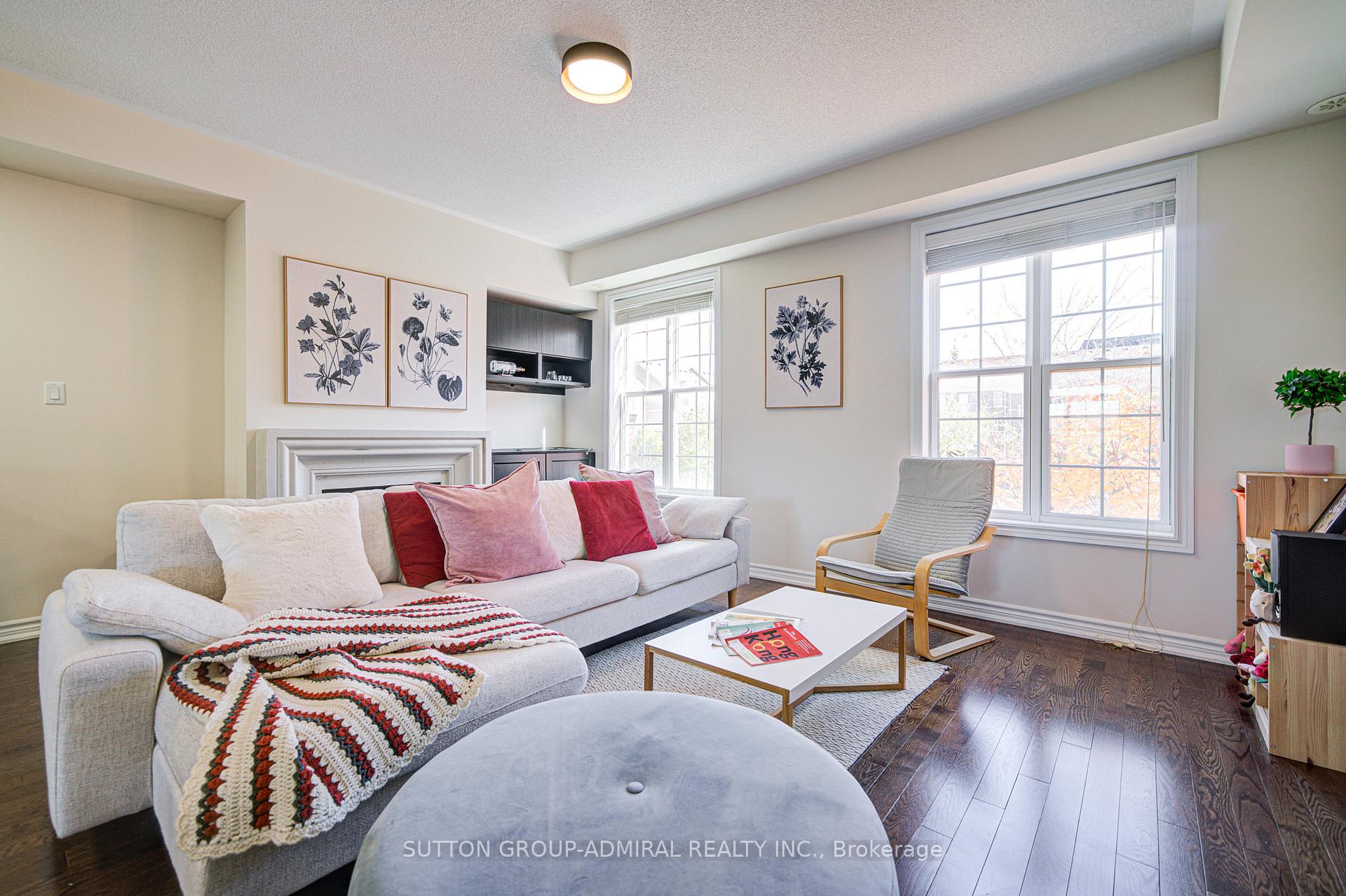 Photo 17 of 9 Vandaam Lane, Markham, Cathedraltown — HOMEH