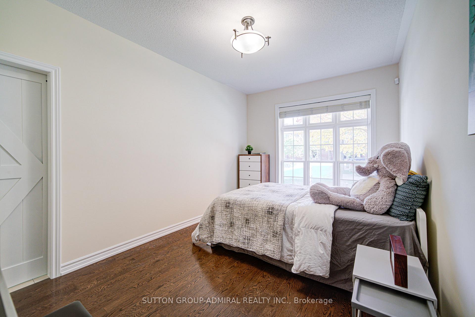 Photo 31 of 9 Vandaam Lane, Markham, Cathedraltown — HOMEH