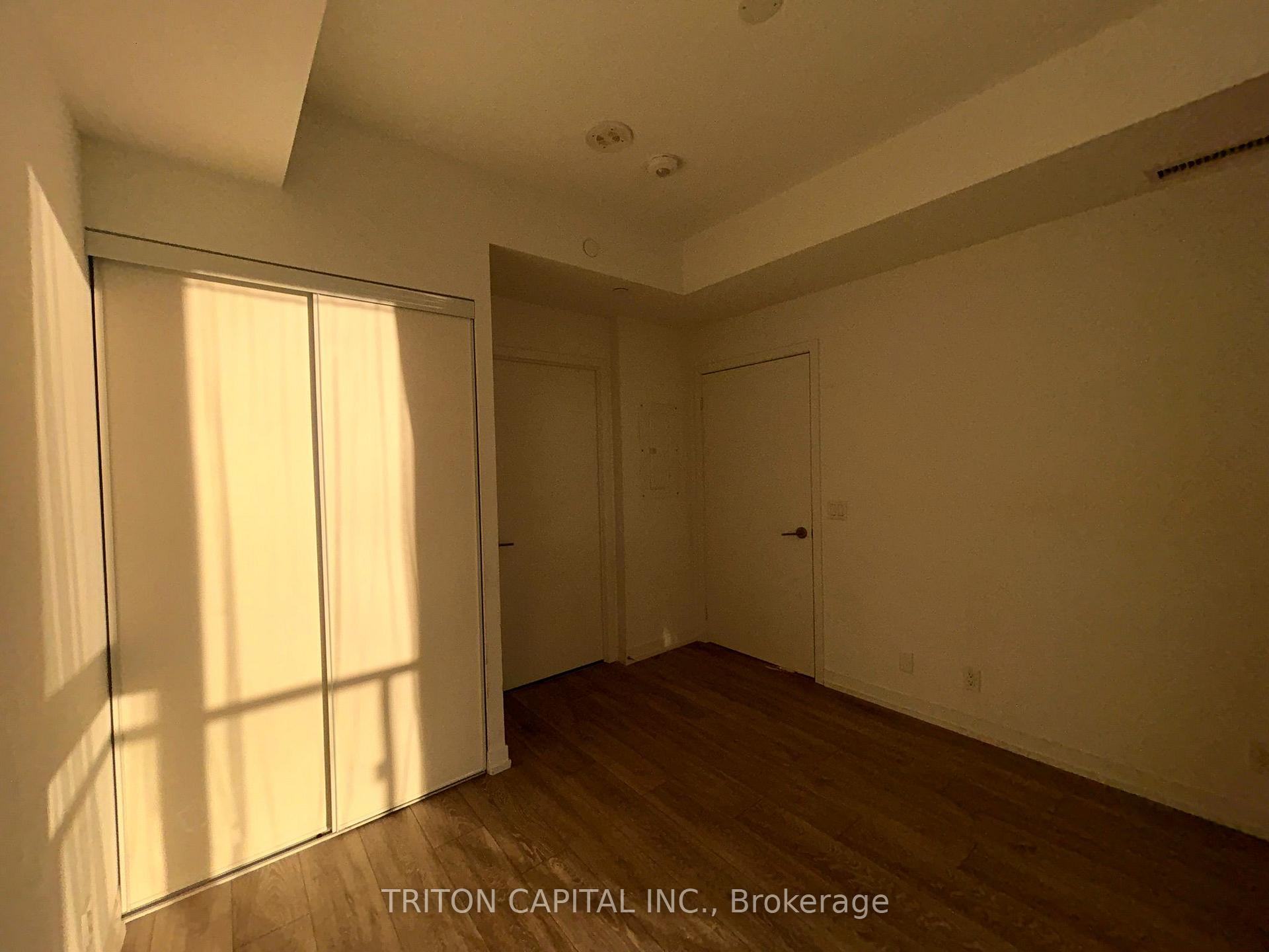 Photo 6 of Unit 638, 2020 Bathurst Street, Toronto, Humewood-Cedarvale — HOMEH