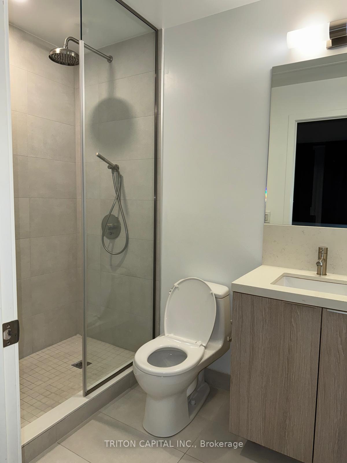 Photo 14 of Unit 638, 2020 Bathurst Street, Toronto, Humewood-Cedarvale — HOMEH