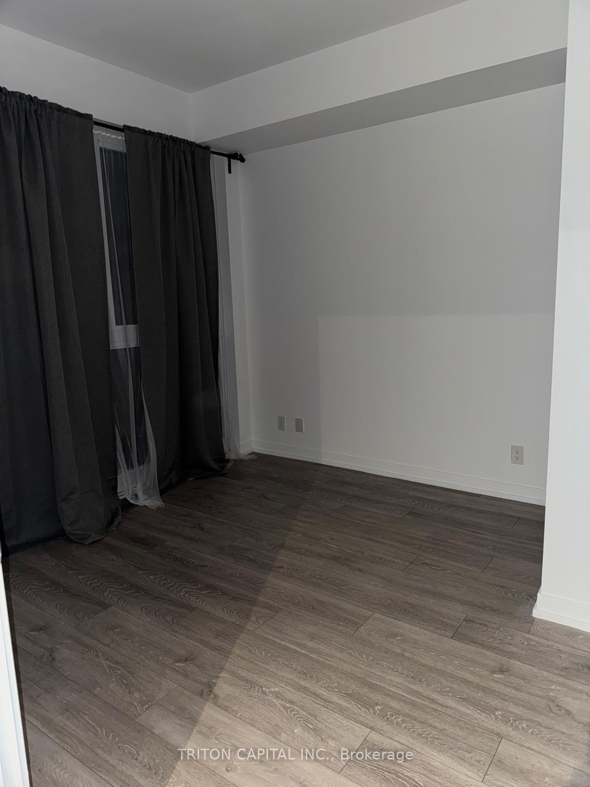Photo 8 of Unit 638, 2020 Bathurst Street, Toronto, Humewood-Cedarvale — HOMEH