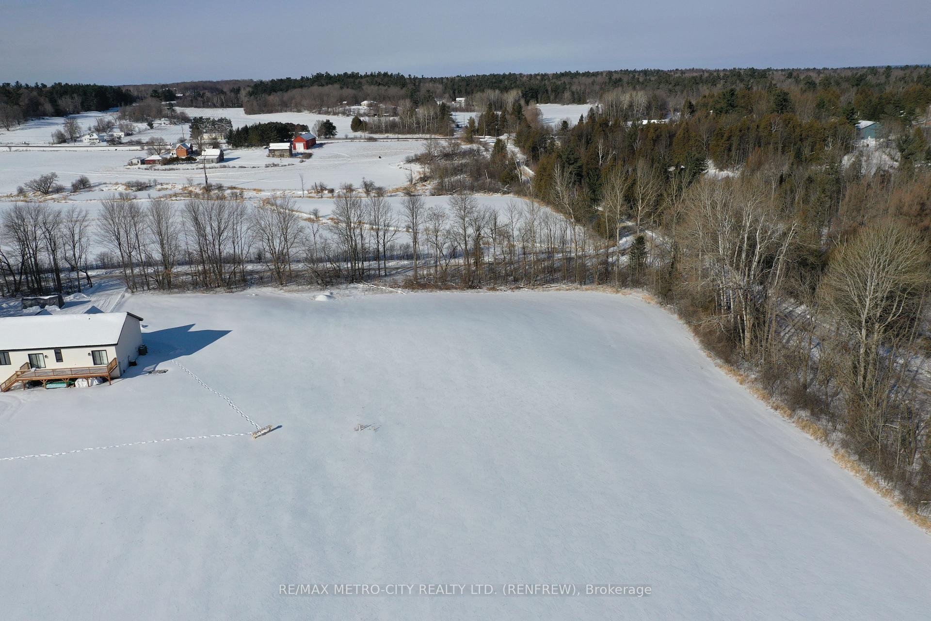 Photo 15 of Tinswood Road, Horton, Horton Twp — HOMEH