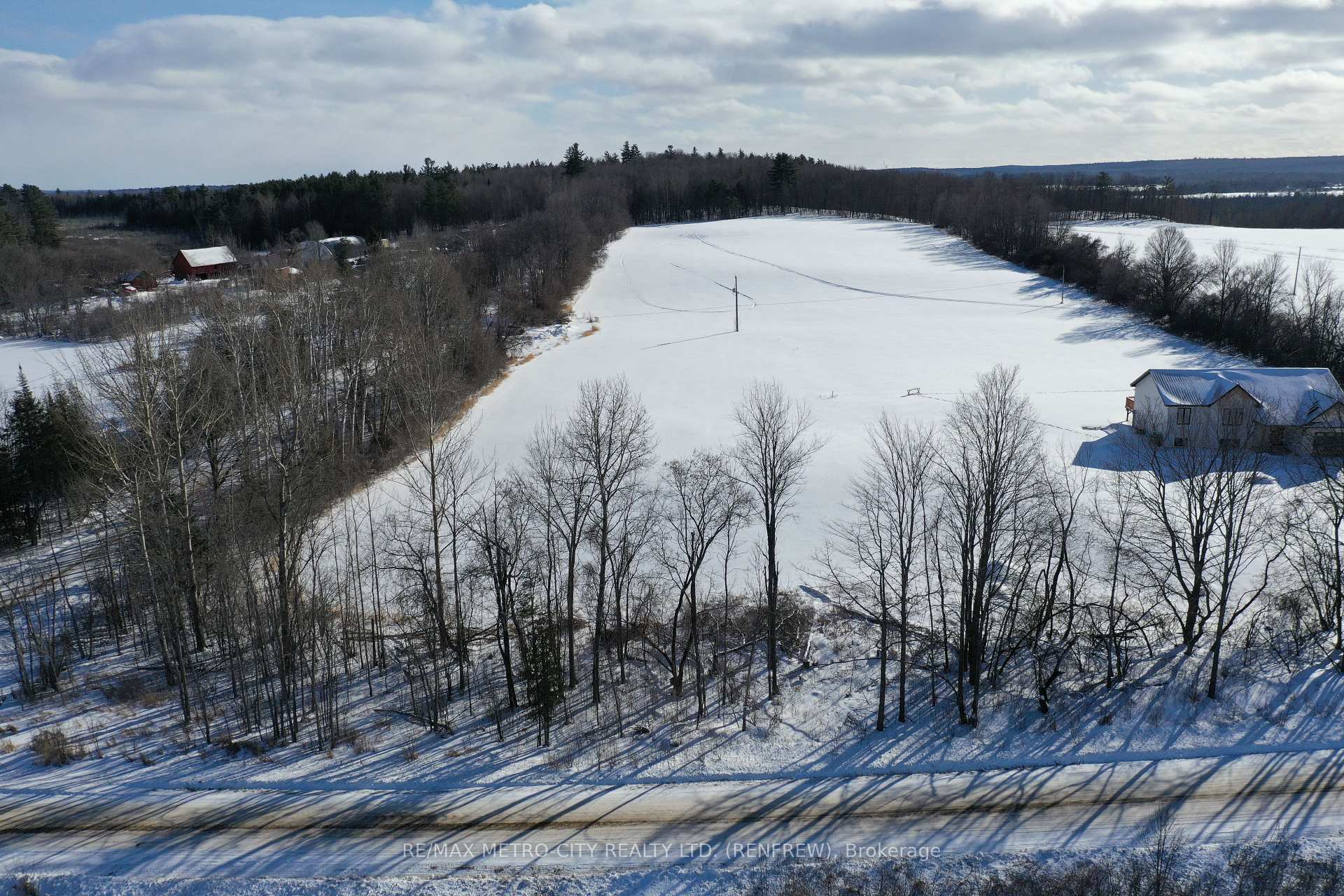 Photo 17 of Tinswood Road, Horton, Horton Twp — HOMEH