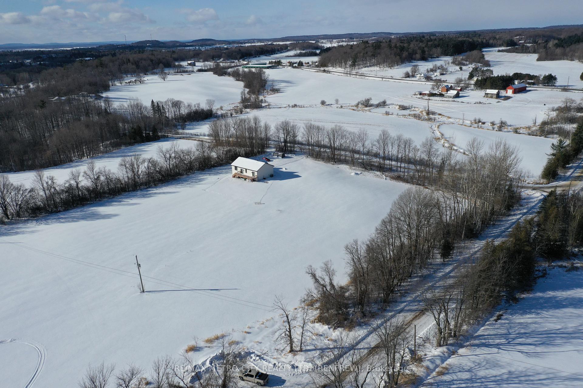 Photo 16 of Tinswood Road, Horton, Horton Twp — HOMEH