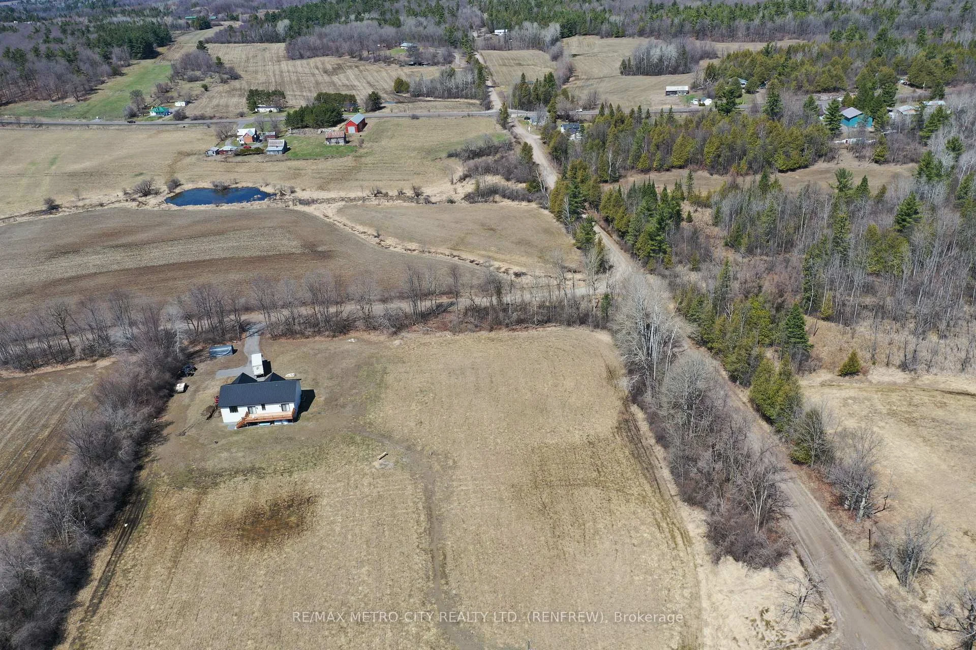 Photo 7 of Tinswood Road, Horton, Horton Twp — HOMEH