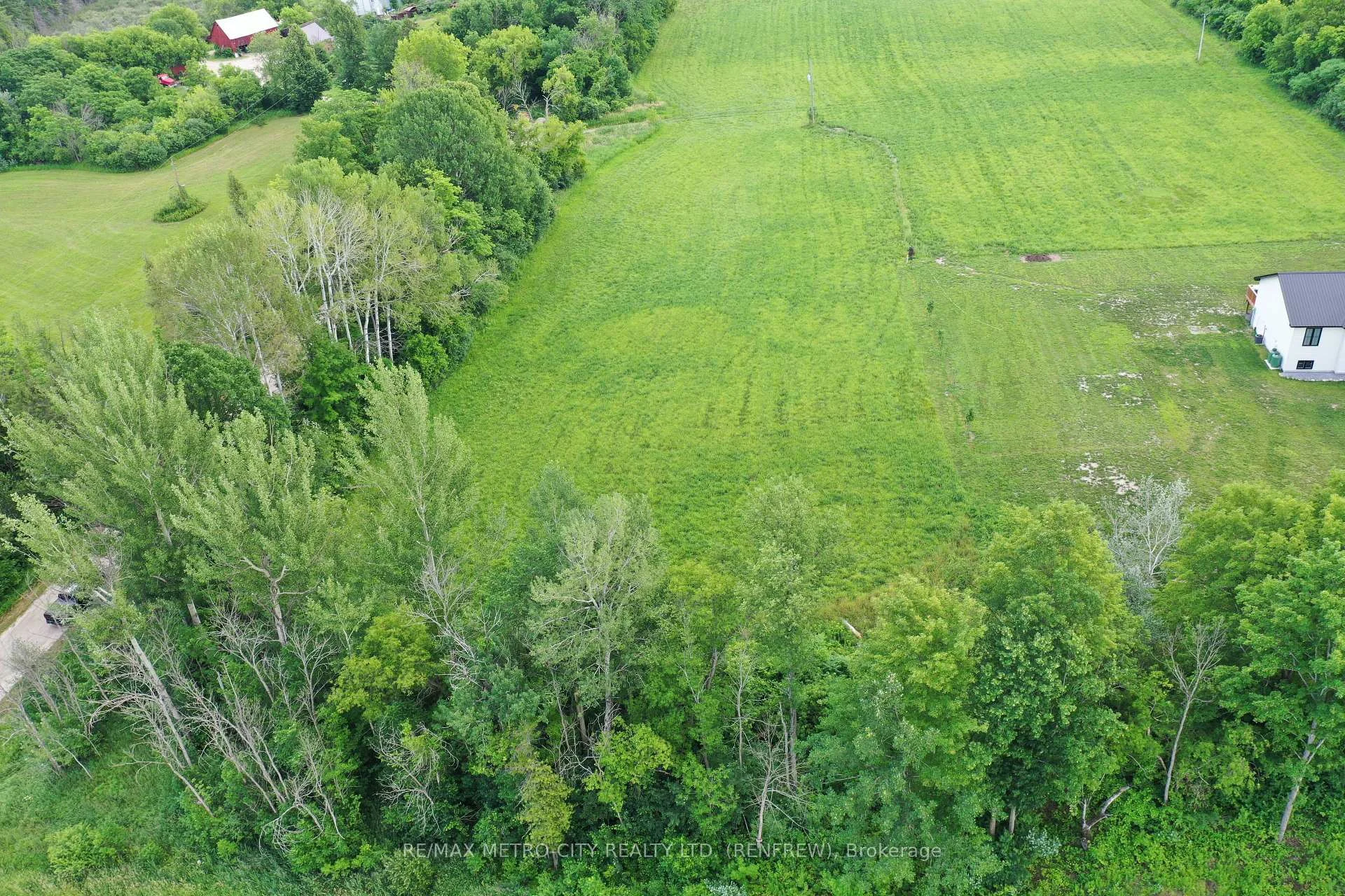 Photo 21 of Tinswood Road, Horton, Horton Twp — HOMEH