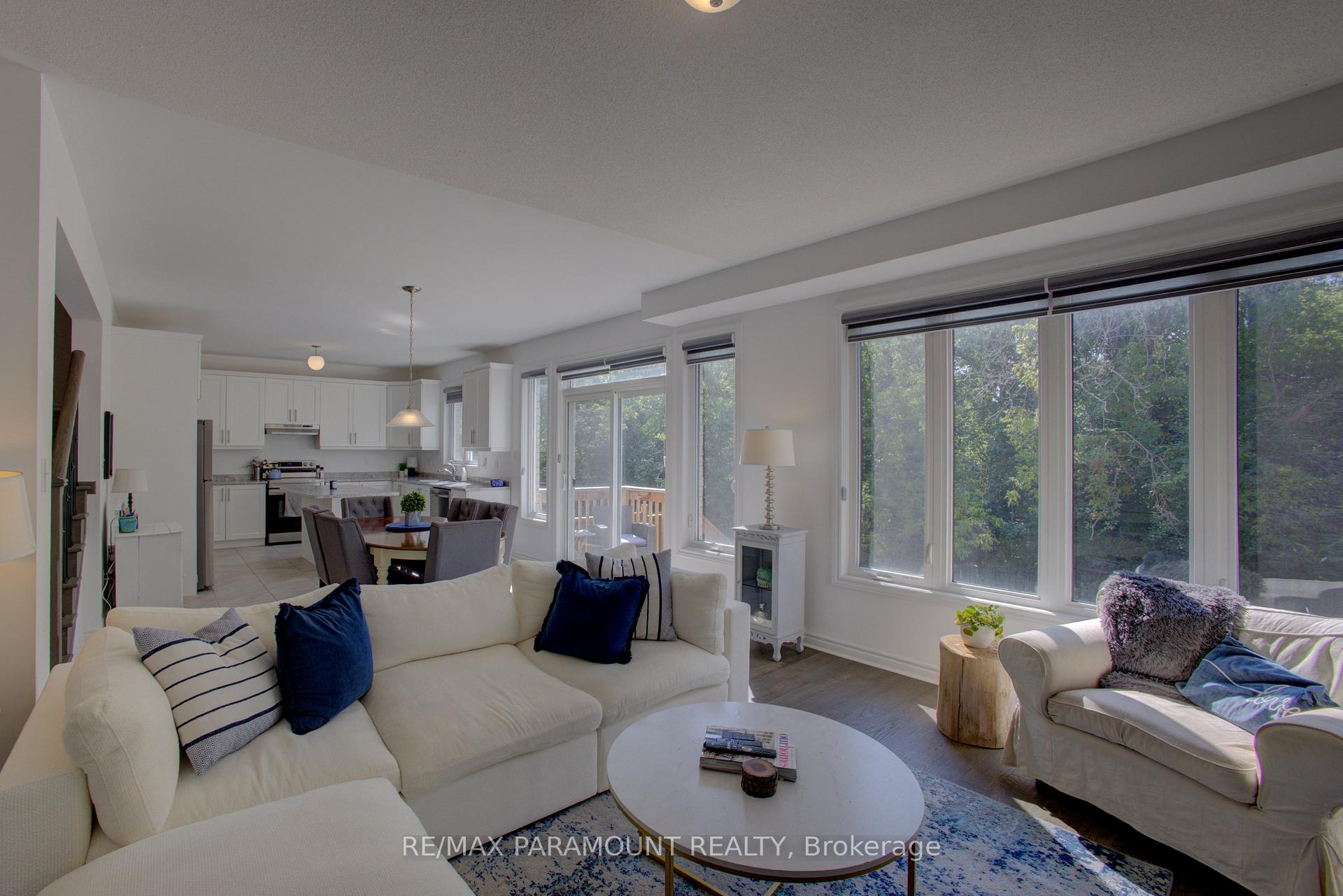Photo 21 of 30 Kirby Avenue, Collingwood — HOMEH