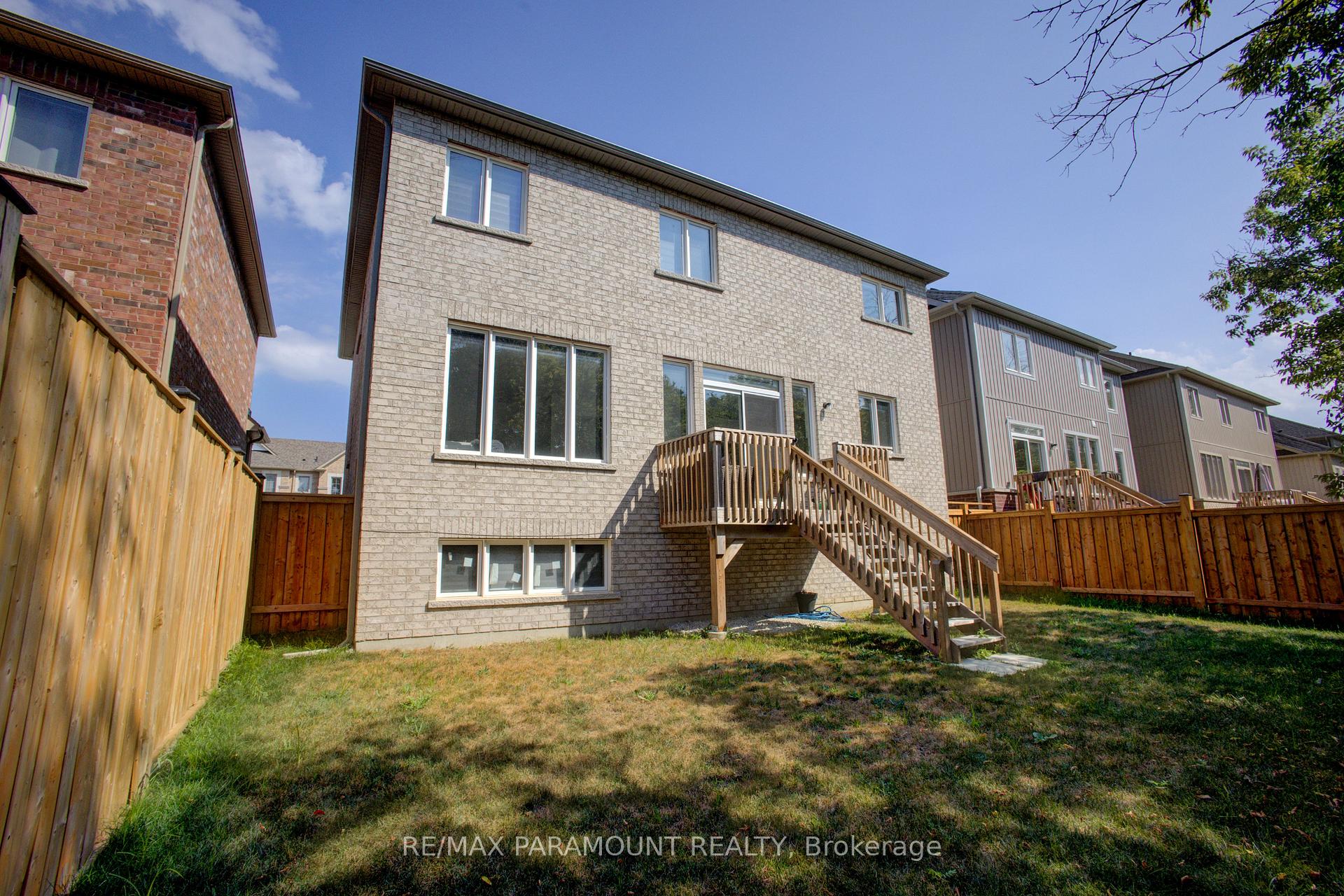 Photo 44 of 30 Kirby Avenue, Collingwood — HOMEH