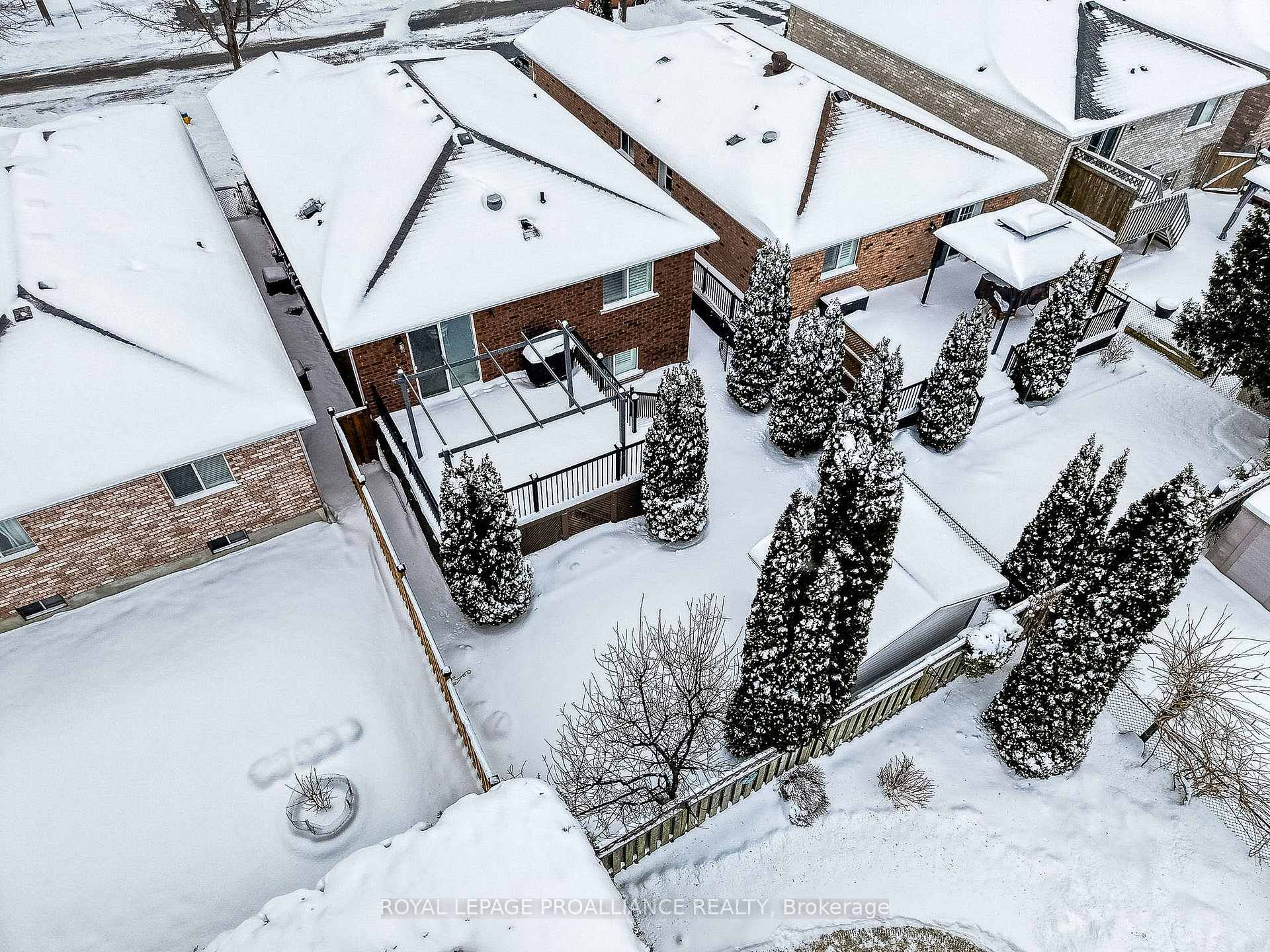 Photo 5 of 526 Wilson Road, Cobourg — HOMEH