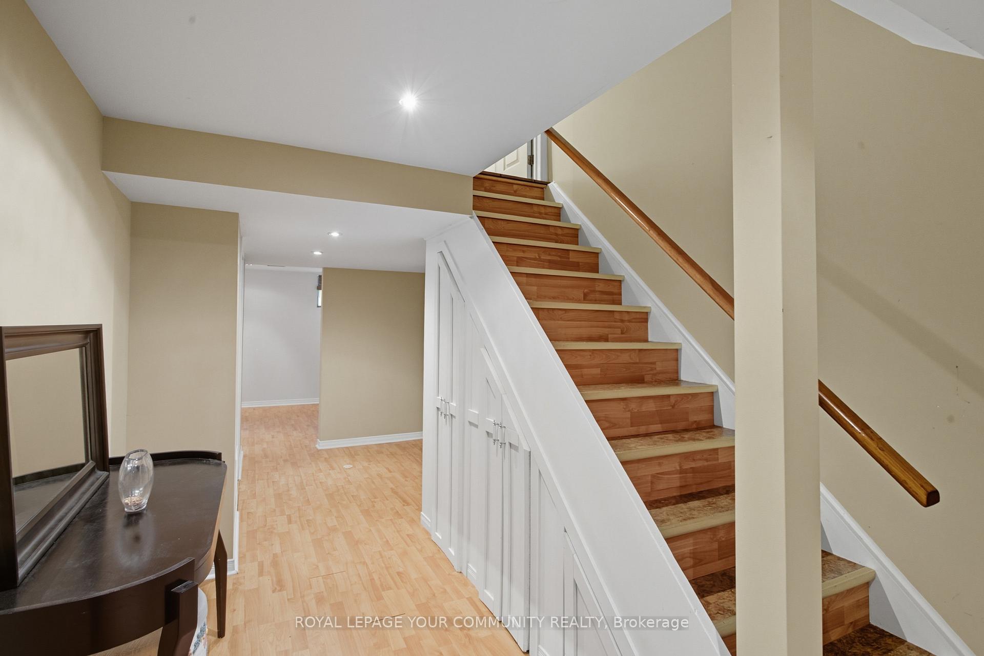 Photo 17 of 431 Ferndale Drive S, Barrie, Ardagh — HOMEH