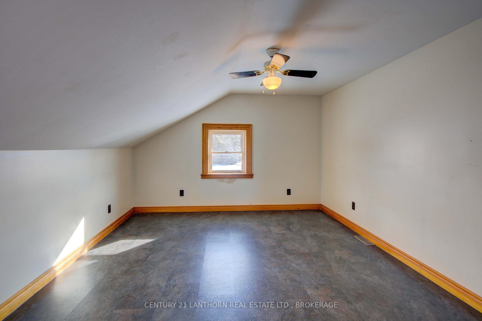 Photo 12 of 1485 Rose Road, Loyalist, Lennox and Addington - South — HOMEH