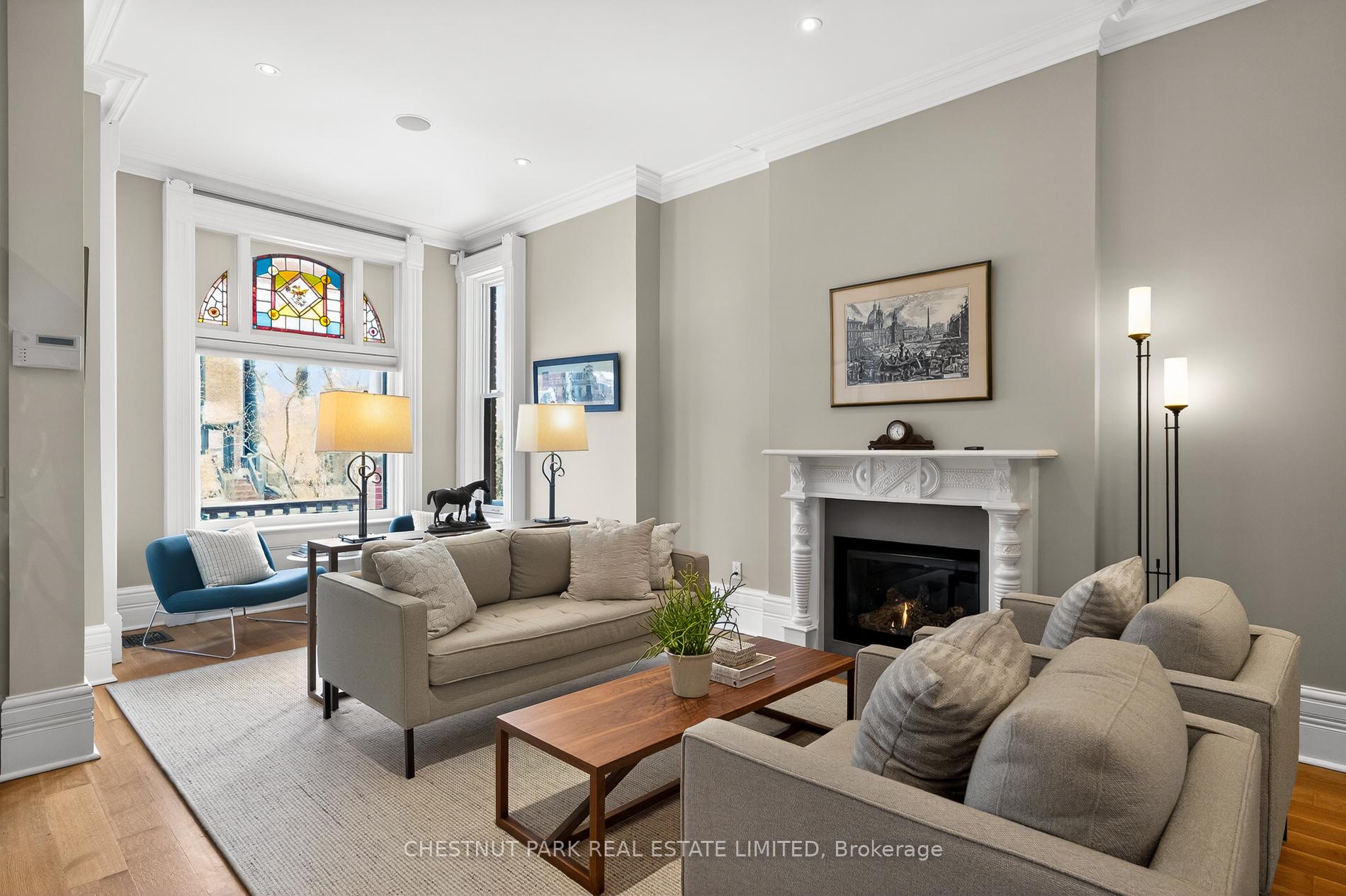 Photo 29 of 77 Borden Street, Toronto, University — HOMEH