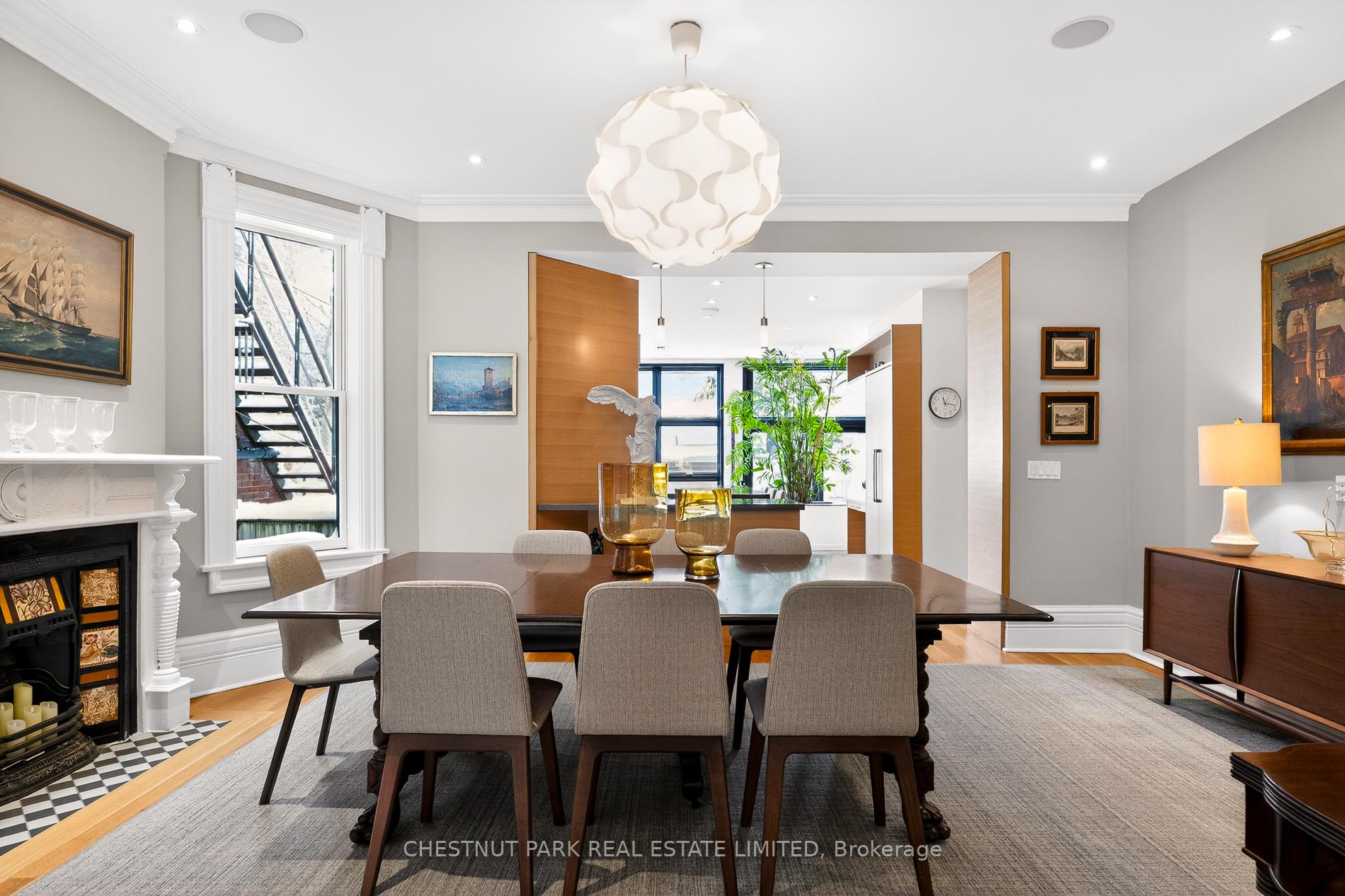 Photo 10 of 77 Borden Street, Toronto, University — HOMEH
