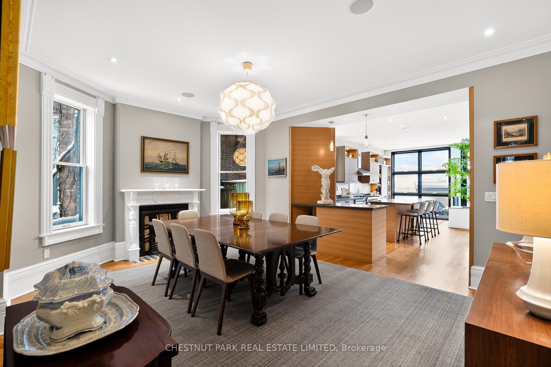 Photo 20 of 77 Borden Street, Toronto, University — HOMEH