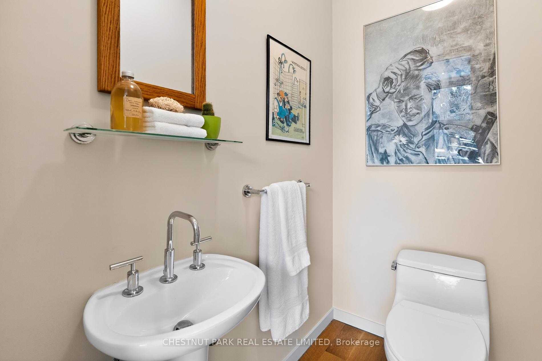 Photo 22 of 77 Borden Street, Toronto, University — HOMEH