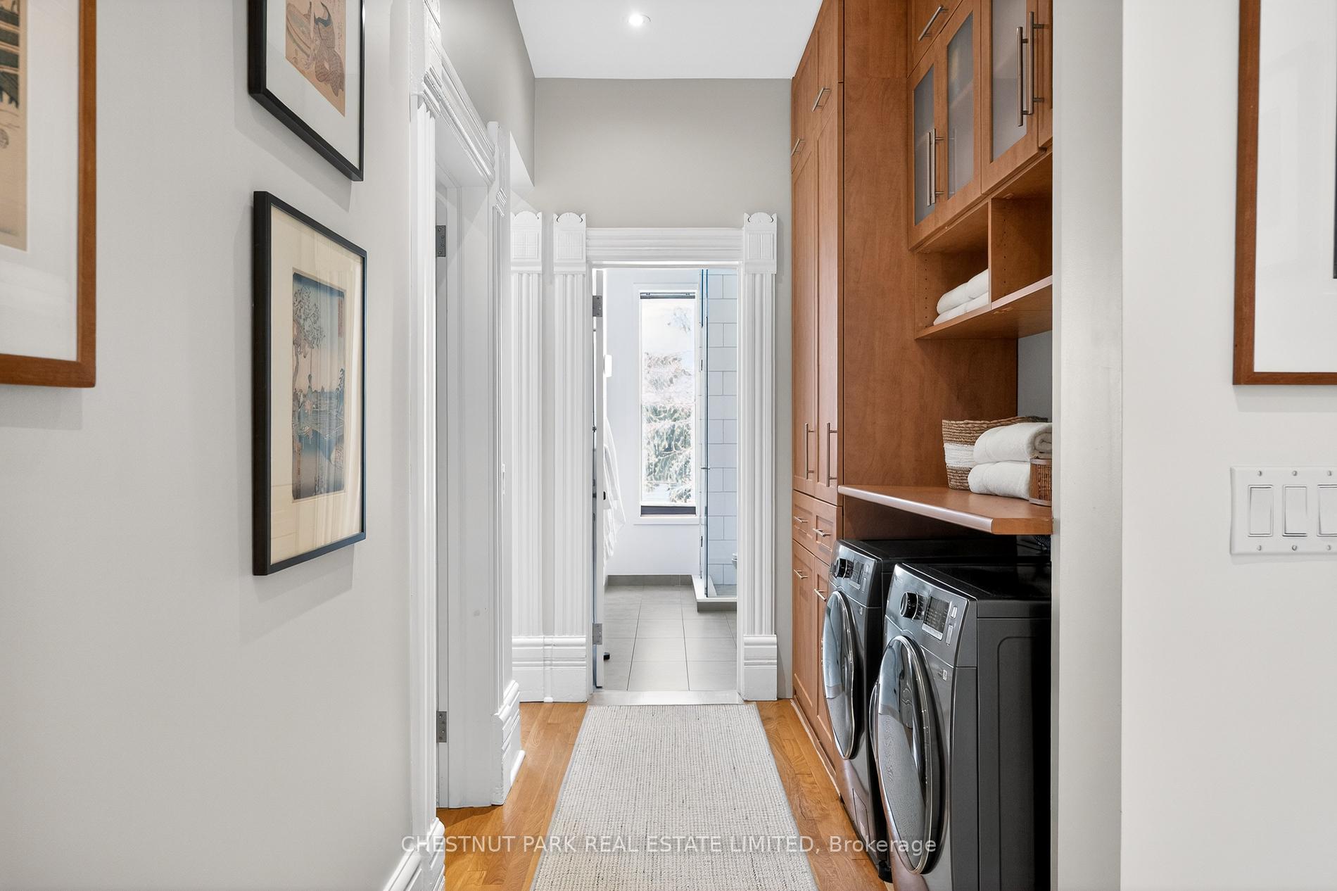 Photo 25 of 77 Borden Street, Toronto, University — HOMEH