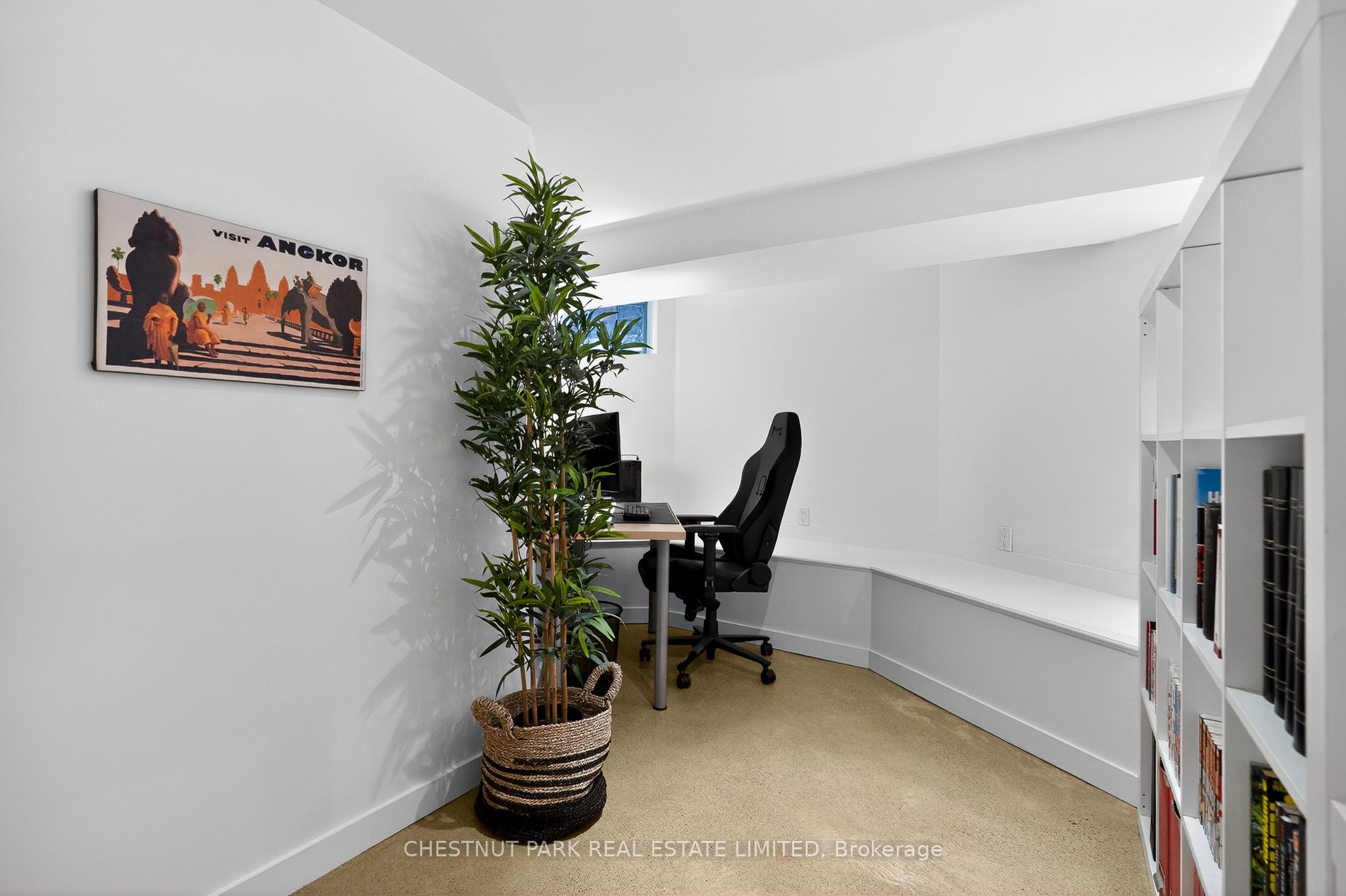 Photo 15 of 77 Borden Street, Toronto, University — HOMEH