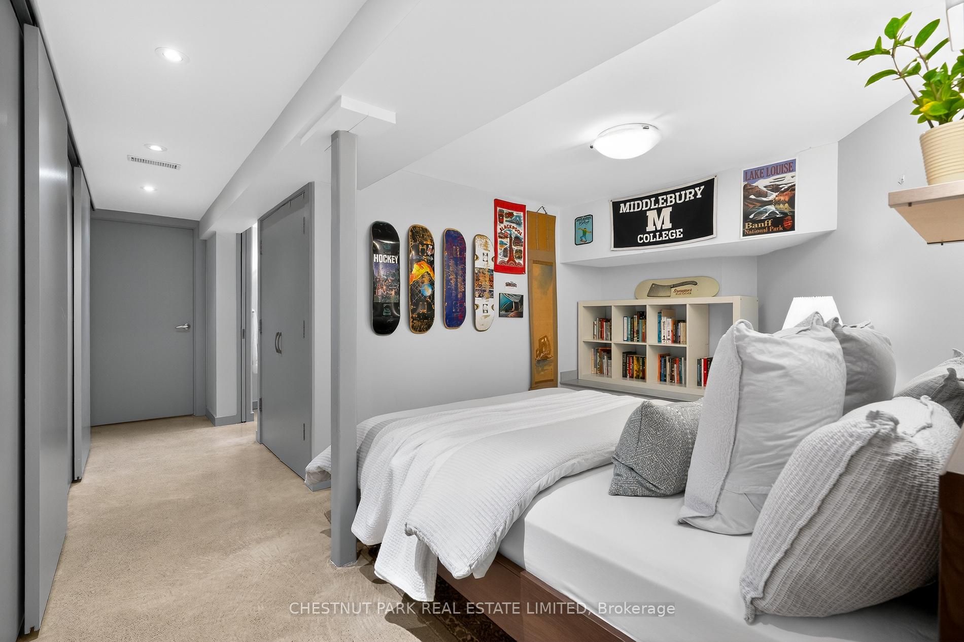 Photo 38 of 77 Borden Street, Toronto, University — HOMEH