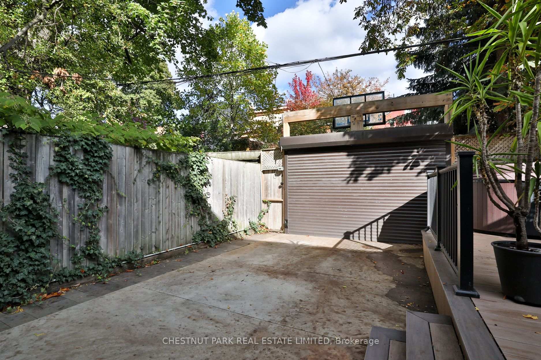 Photo 21 of 77 Borden Street, Toronto, University — HOMEH
