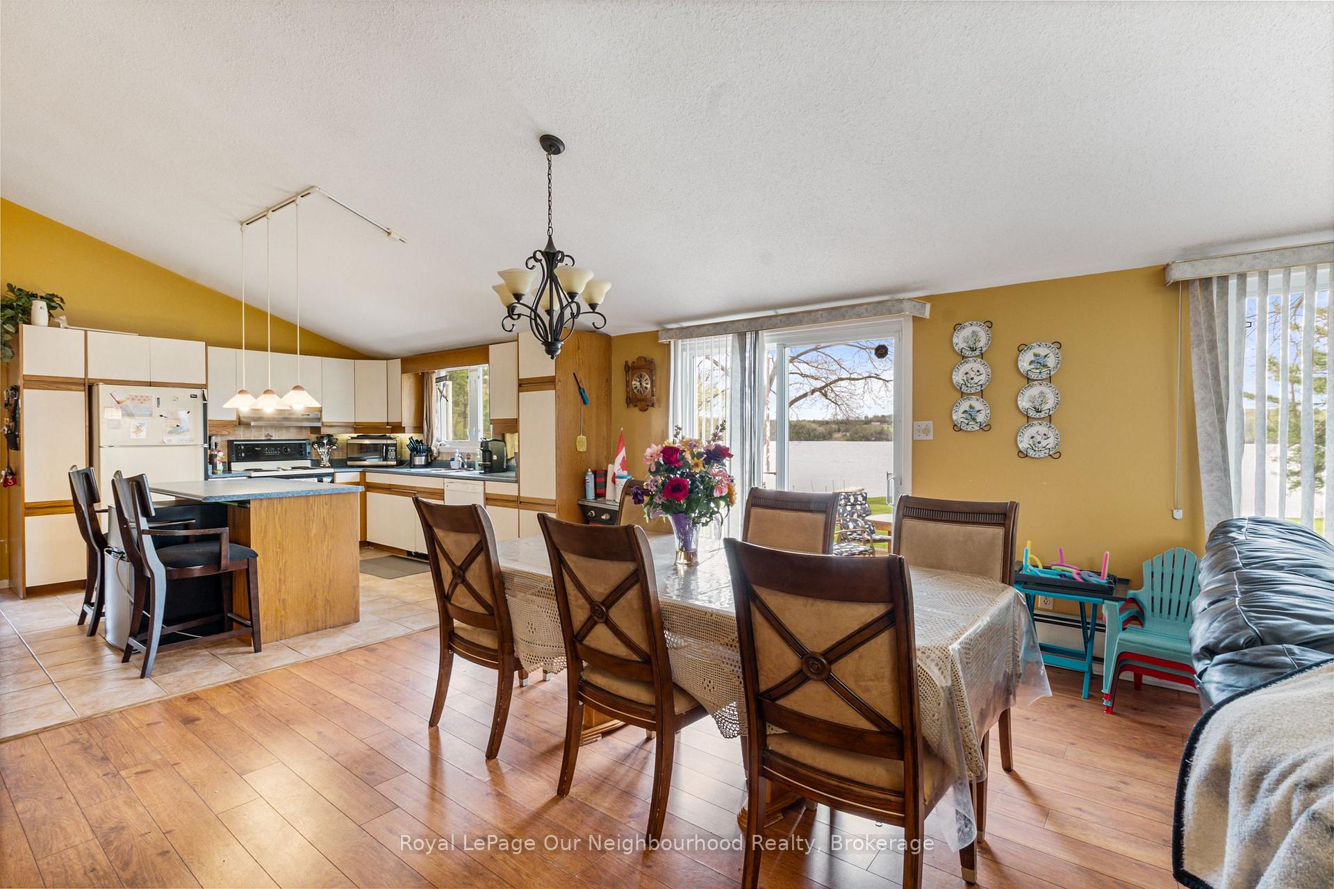 Photo 15 of 10 Richardson Road, Prince Edward County, Picton — HOMEH