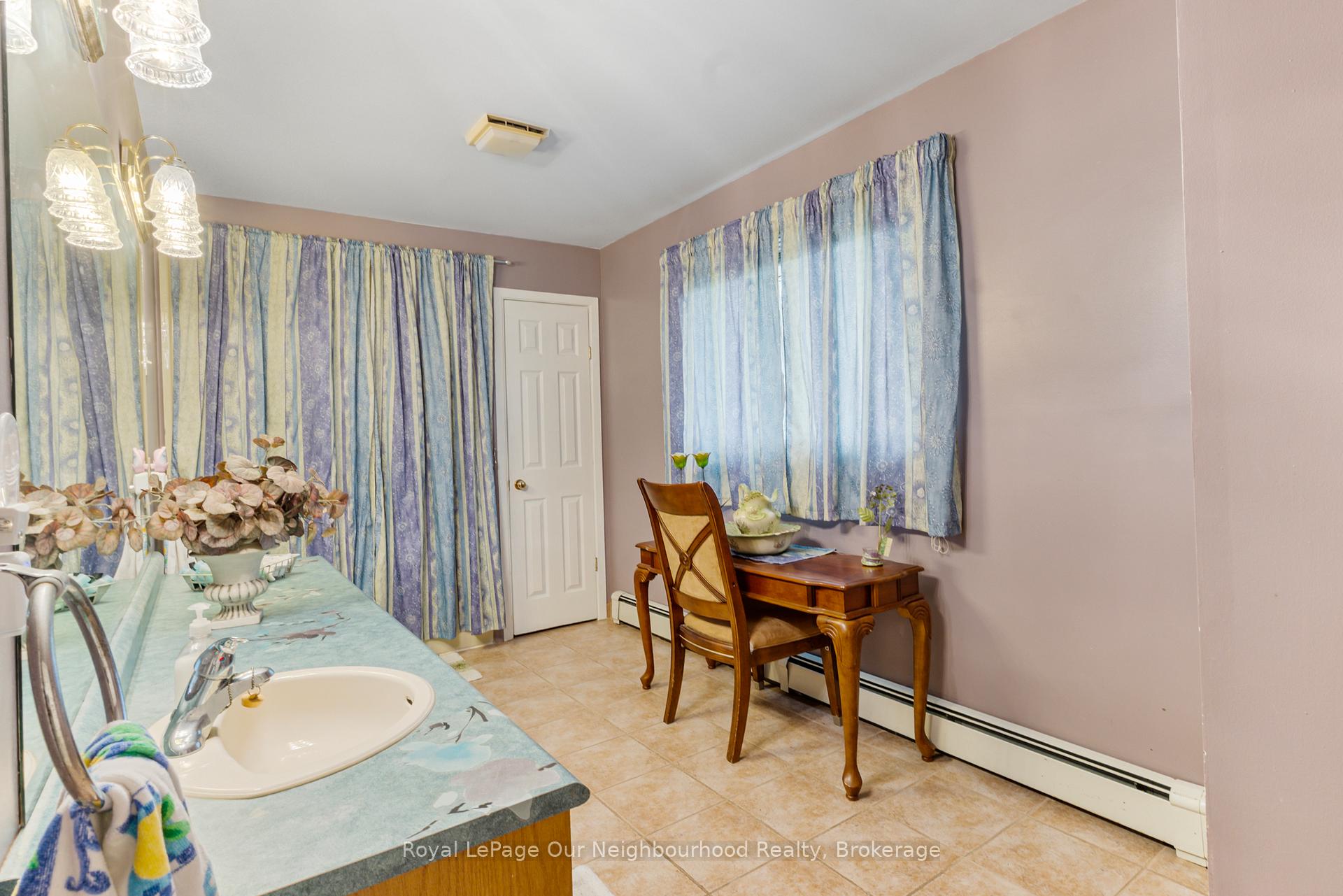 Photo 26 of 10 Richardson Road, Prince Edward County, Picton — HOMEH