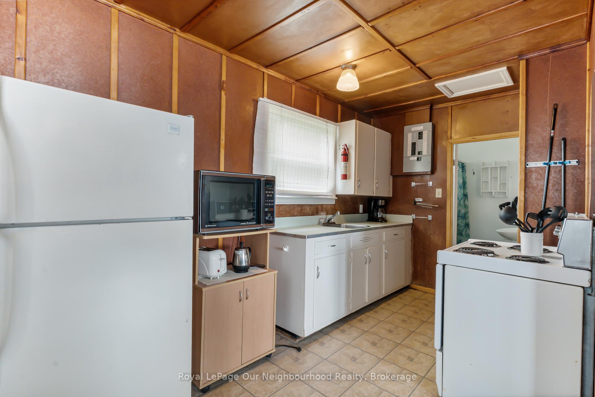 Photo 23 of 10 Richardson Road, Prince Edward County, Picton — HOMEH