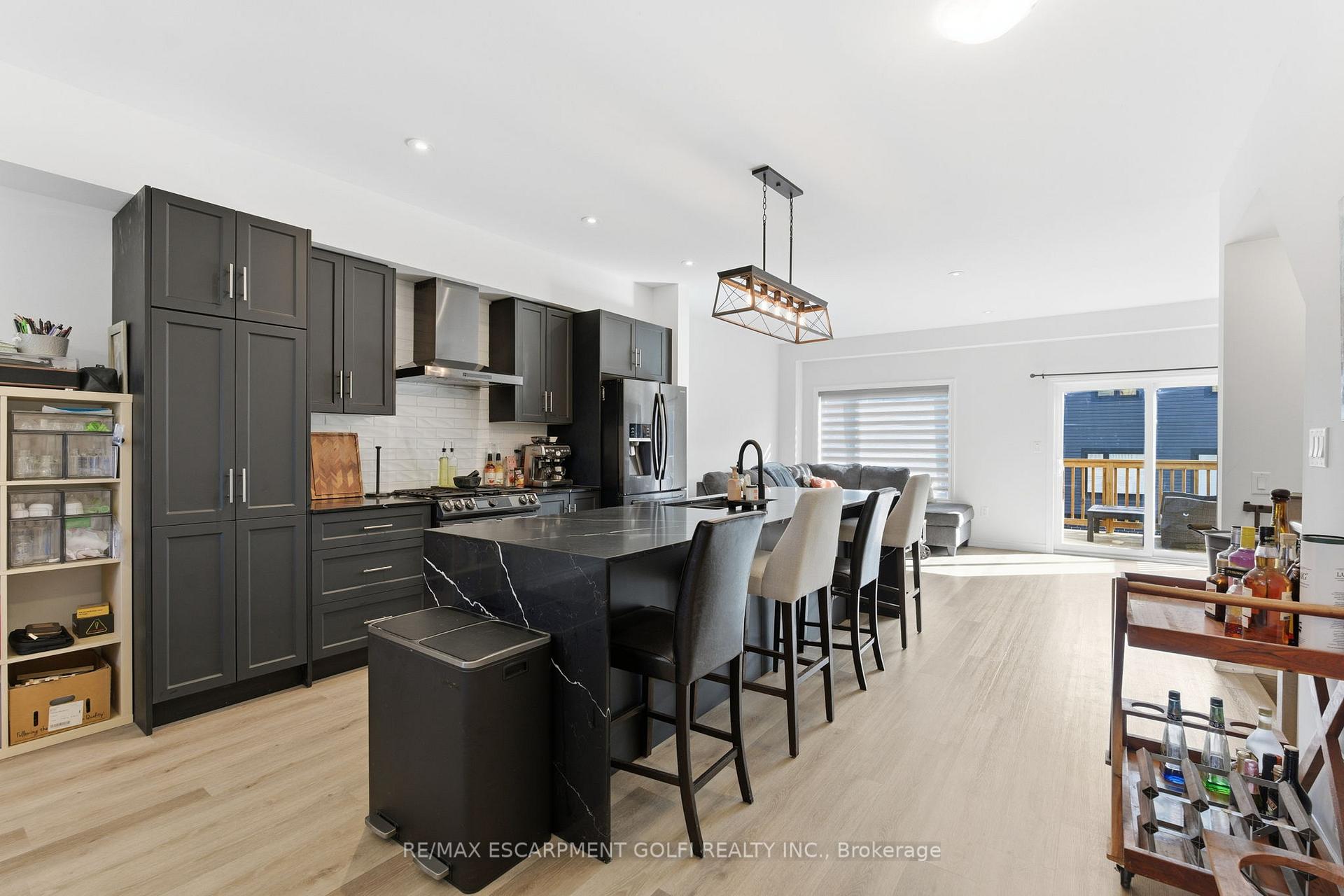 Photo 19 of 48 Capstone Lane, Hamilton, Mountview — HOMEH