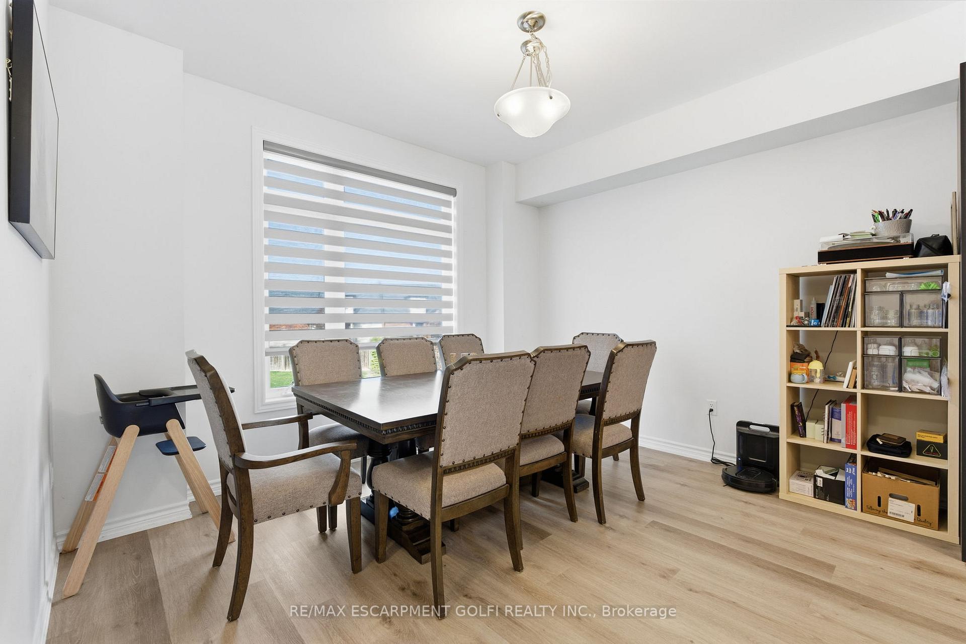 Photo 16 of 48 Capstone Lane, Hamilton, Mountview — HOMEH