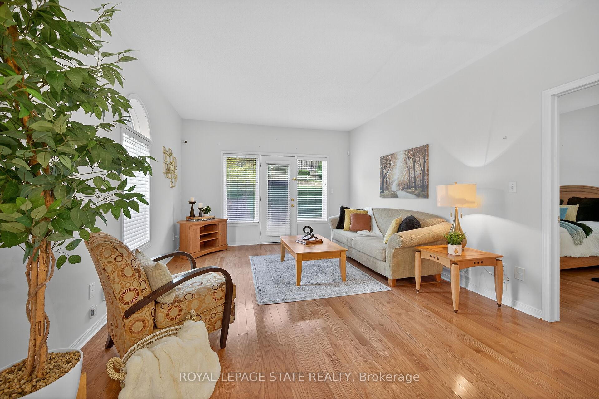 Photo 9 of Unit 33, 213 Nash Road S, Hamilton, Greenford — HOMEH