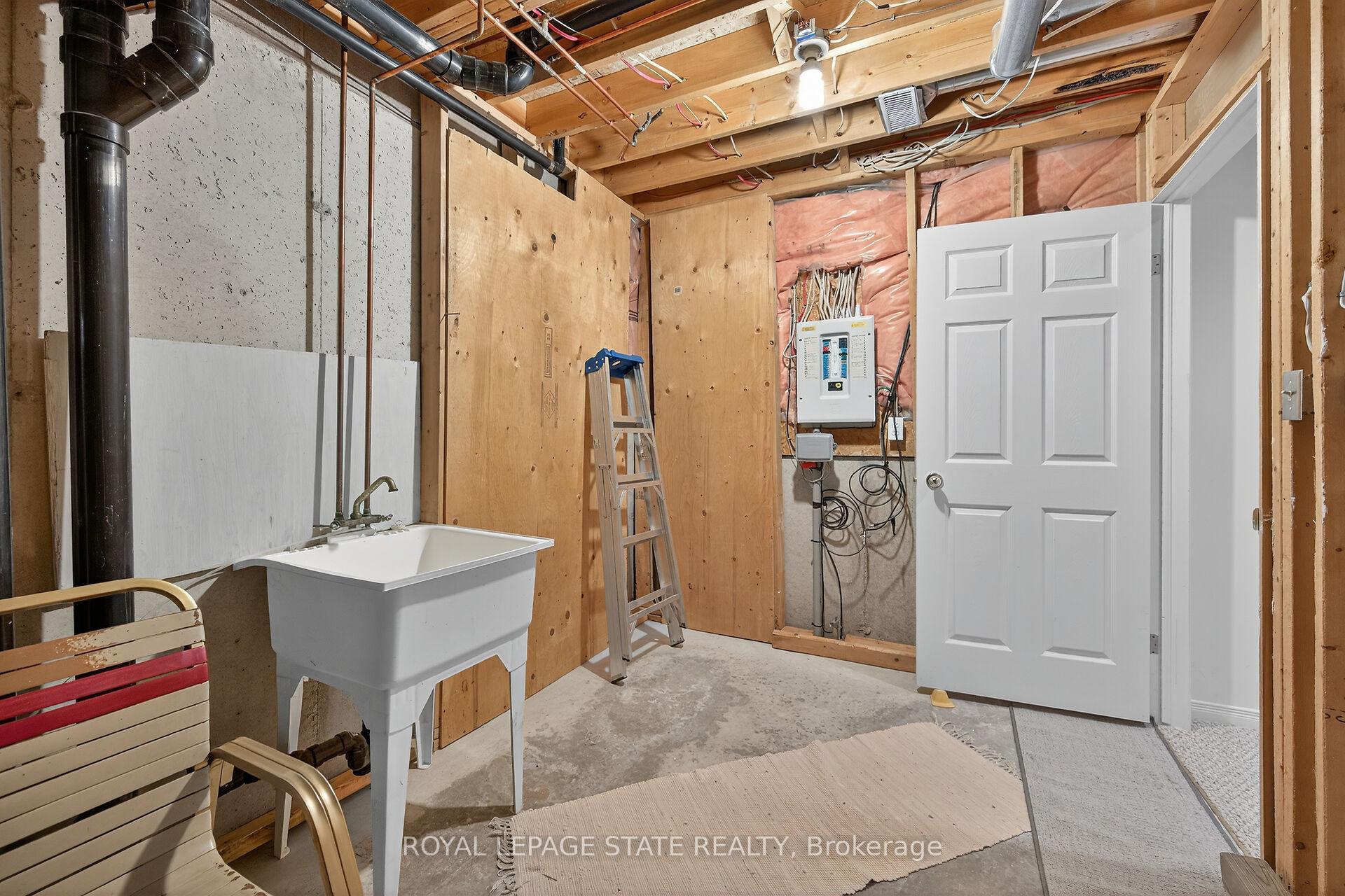 Photo 24 of Unit 33, 213 Nash Road S, Hamilton, Greenford — HOMEH