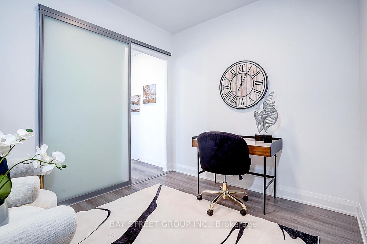 Photo 11 of Unit 2208, 18 Water Walk Drive, Markham, Unionville — HOMEH