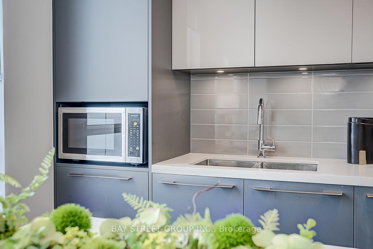 Photo 35 of Unit 2208, 18 Water Walk Drive, Markham, Unionville — HOMEH