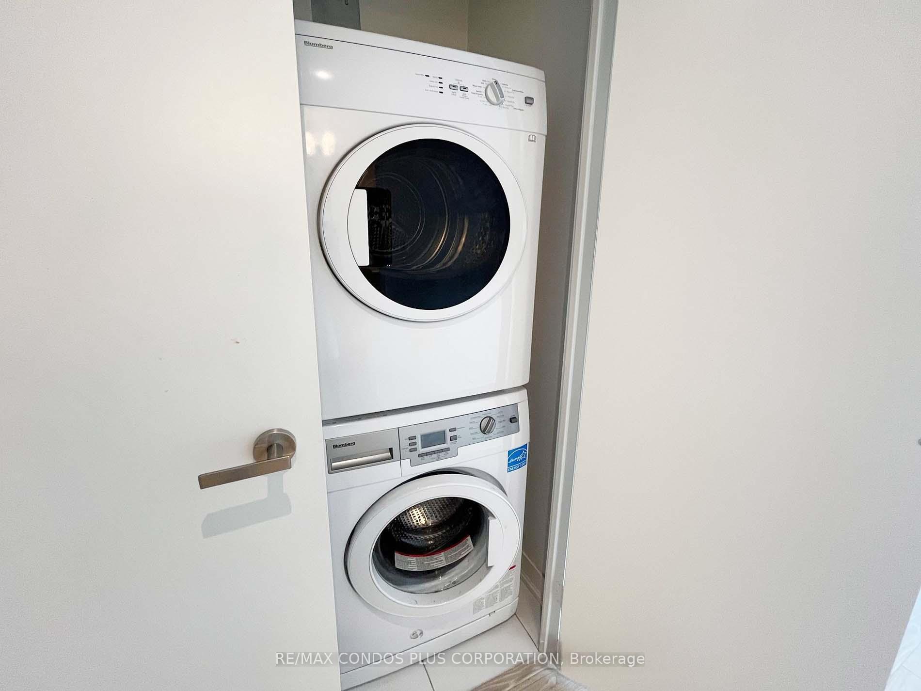 Photo 3 of Unit 6608, 100 Harbour Street, Toronto, Waterfront Communities — HOMEH