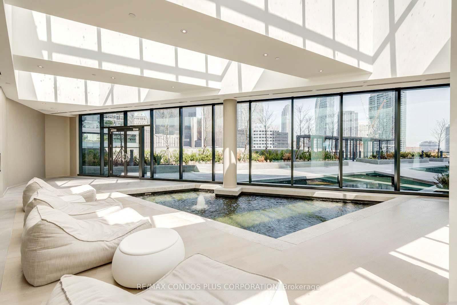 Photo 5 of Unit 6608, 100 Harbour Street, Toronto, Waterfront Communities — HOMEH