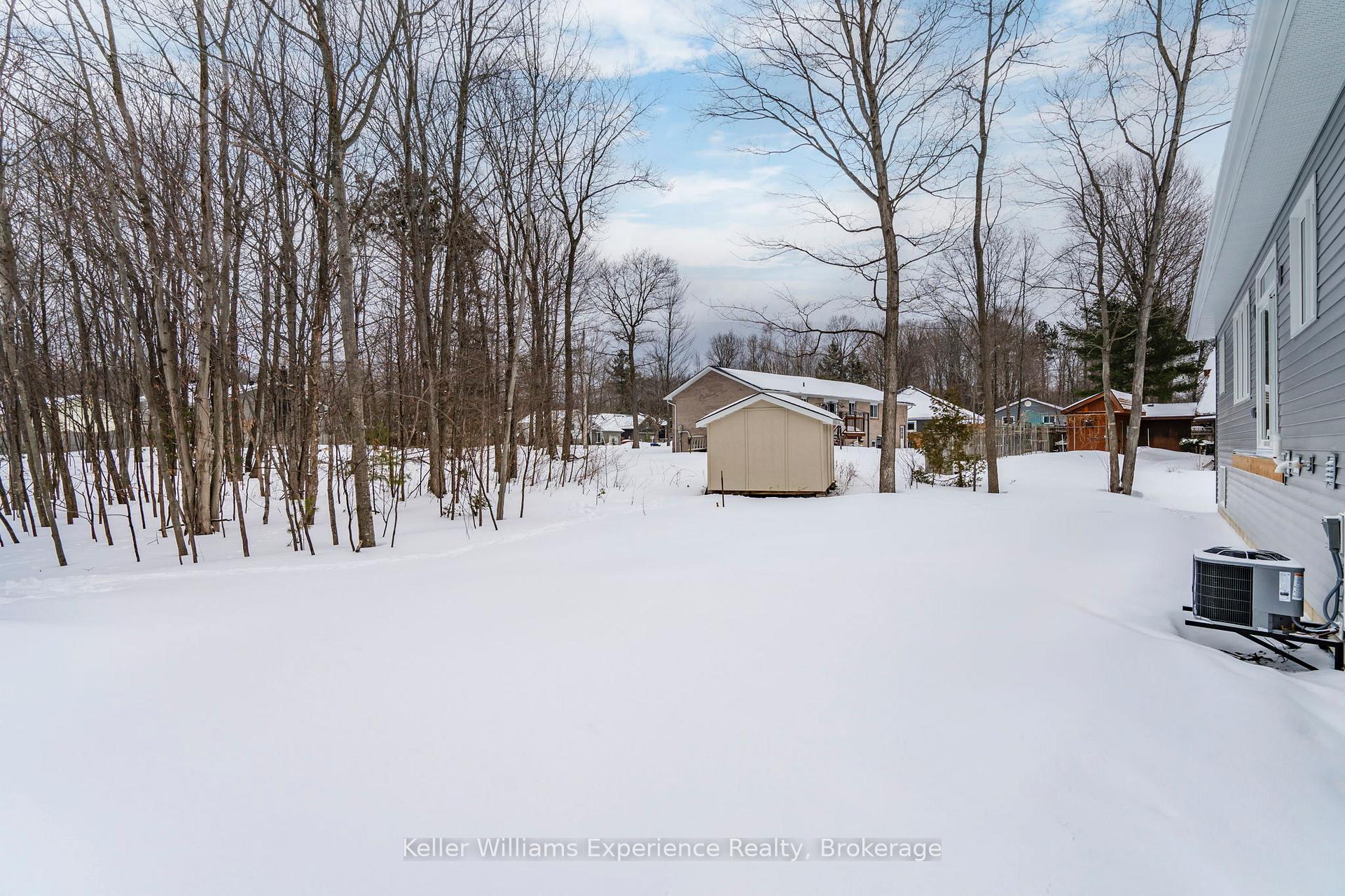 Photo 22 of 62 Rue Vanier, Tiny, Rural Tiny — HOMEH