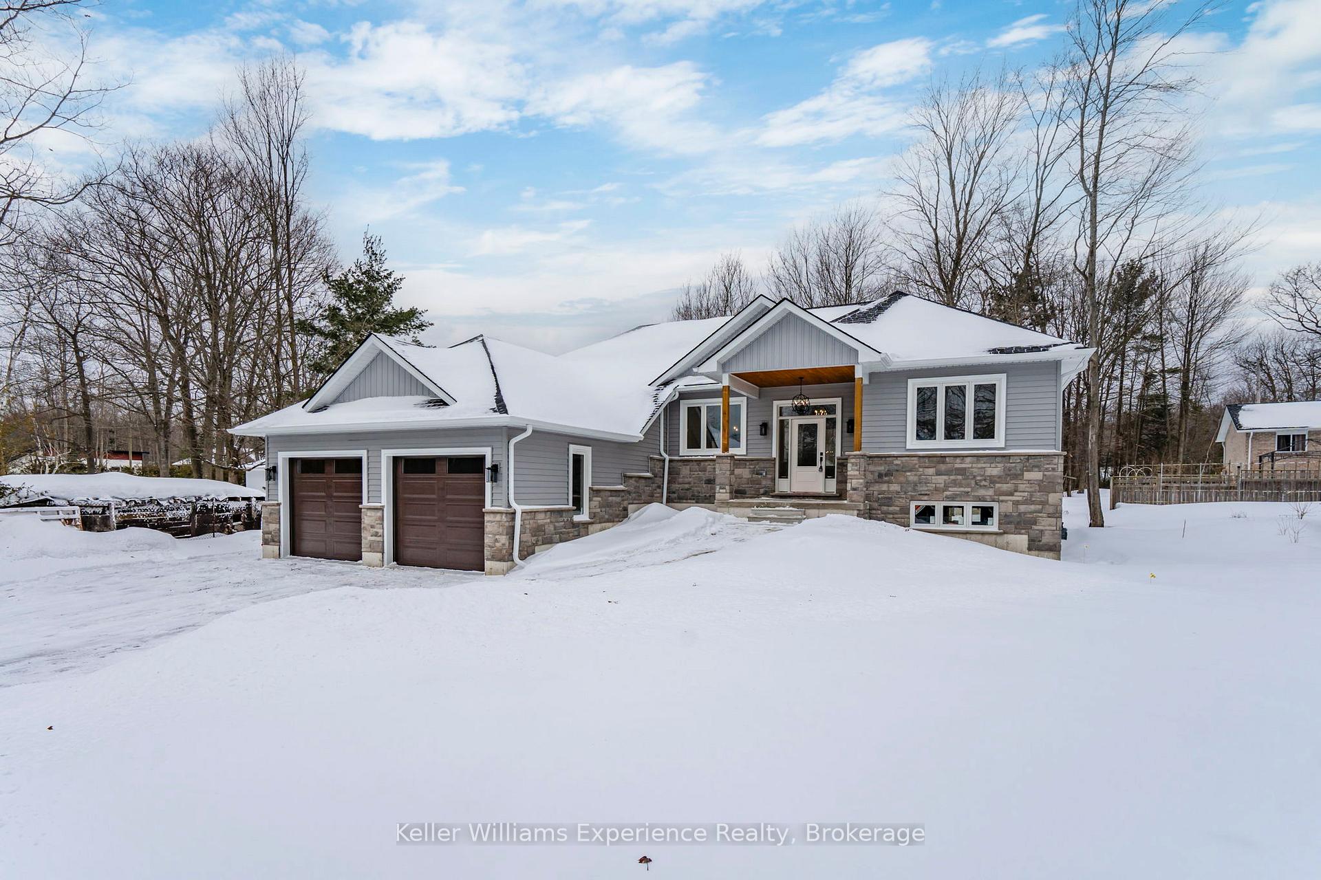Photo 11 of 62 Rue Vanier, Tiny, Rural Tiny — HOMEH