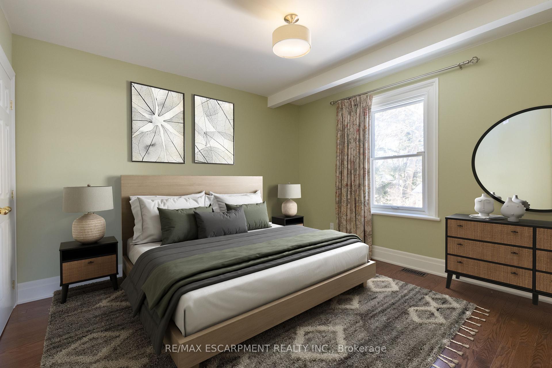 Photo 12 of 184 Chartwell Road, Oakville, Old Oakville — HOMEH