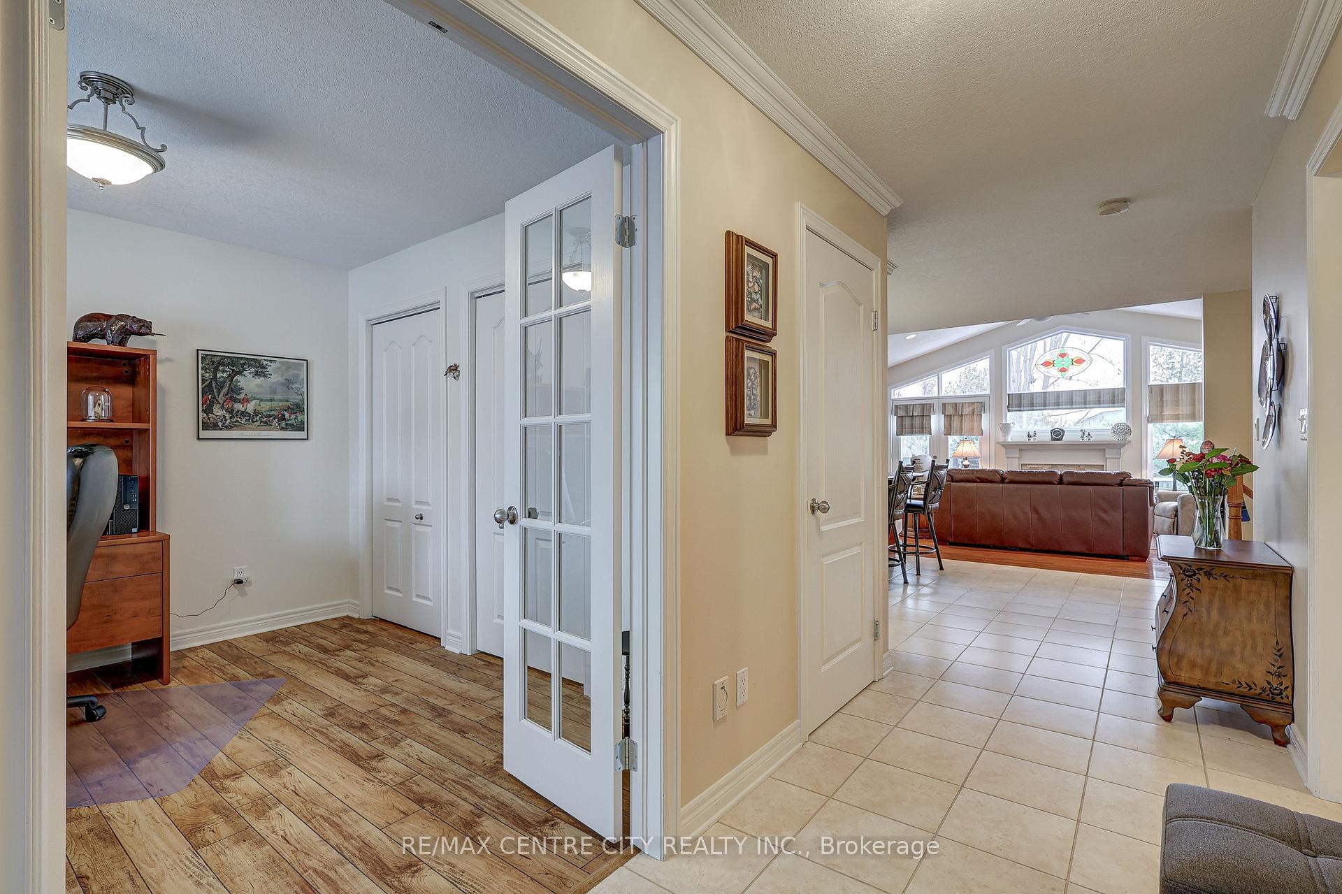 Photo 31 of 17 Hickory Lane, St. Thomas — HOMEH