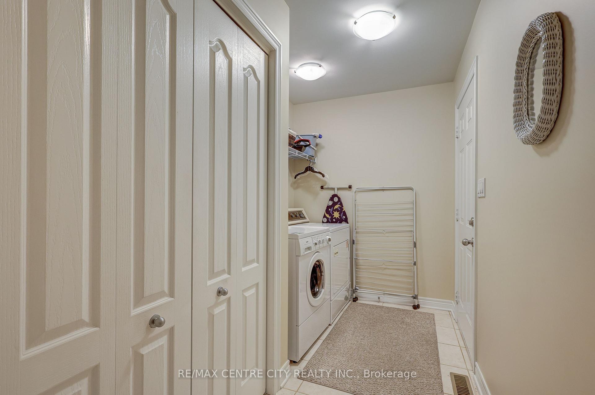 Photo 18 of 17 Hickory Lane, St. Thomas — HOMEH