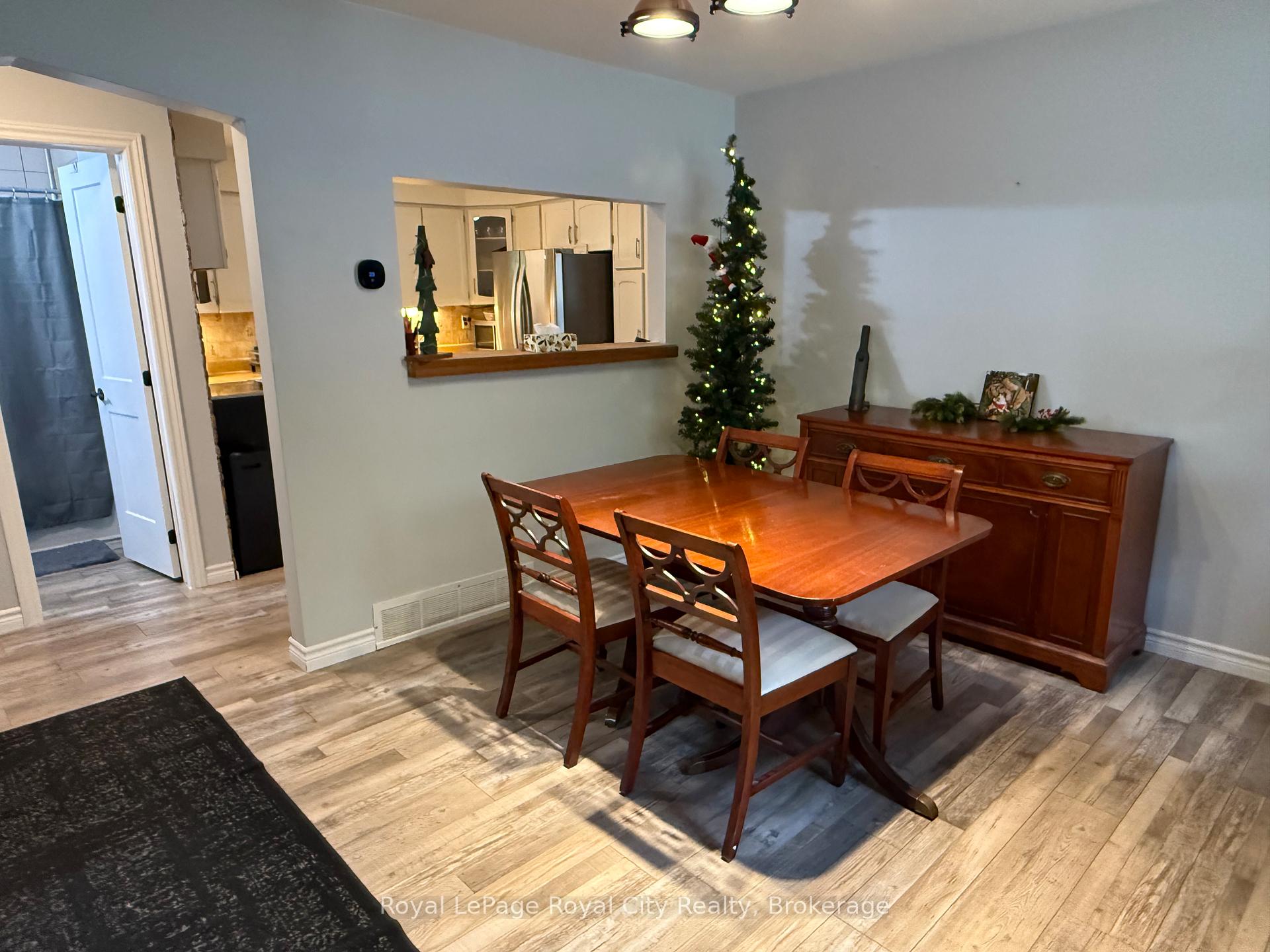 Photo 4 of Unit MAIN, 125 Grove Street, Guelph, St. George's — HOMEH