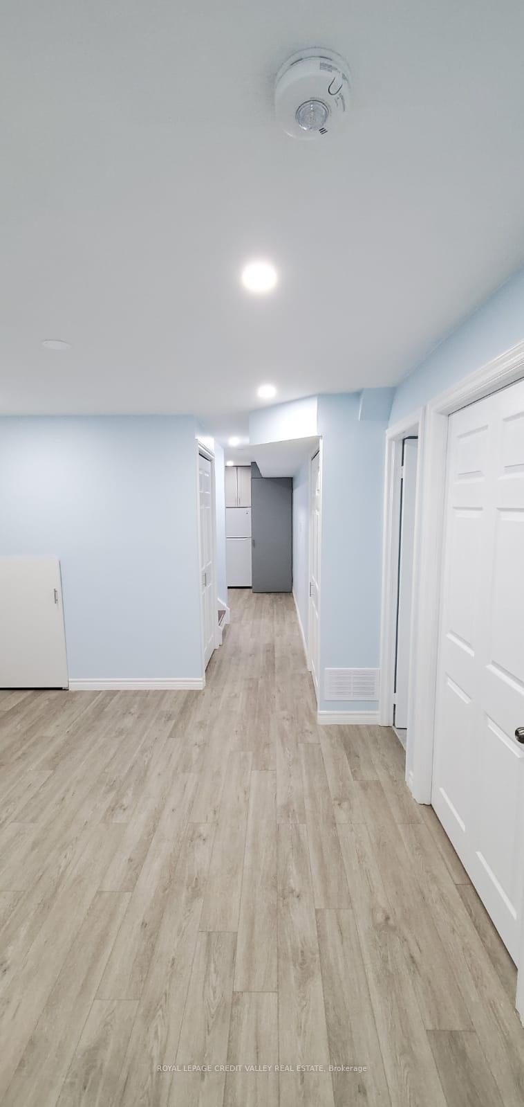 Photo 9 of 53 Carrington (Bsmt) Place, Guelph, Kortright West — HOMEH