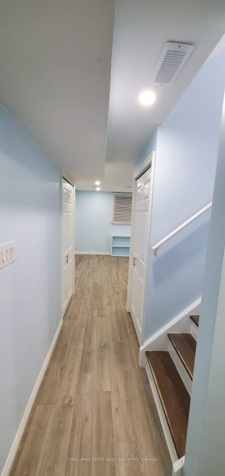 Photo 3 of 53 Carrington (Bsmt) Place, Guelph, Kortright West — HOMEH