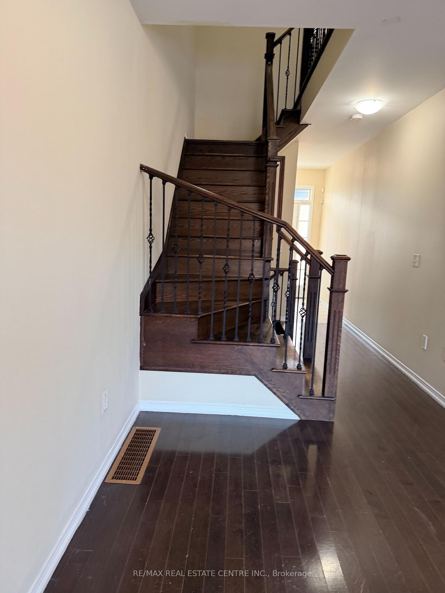Photo 6 of Unit 44, 745 Farmstead Drive, Milton, Willmott — HOMEH
