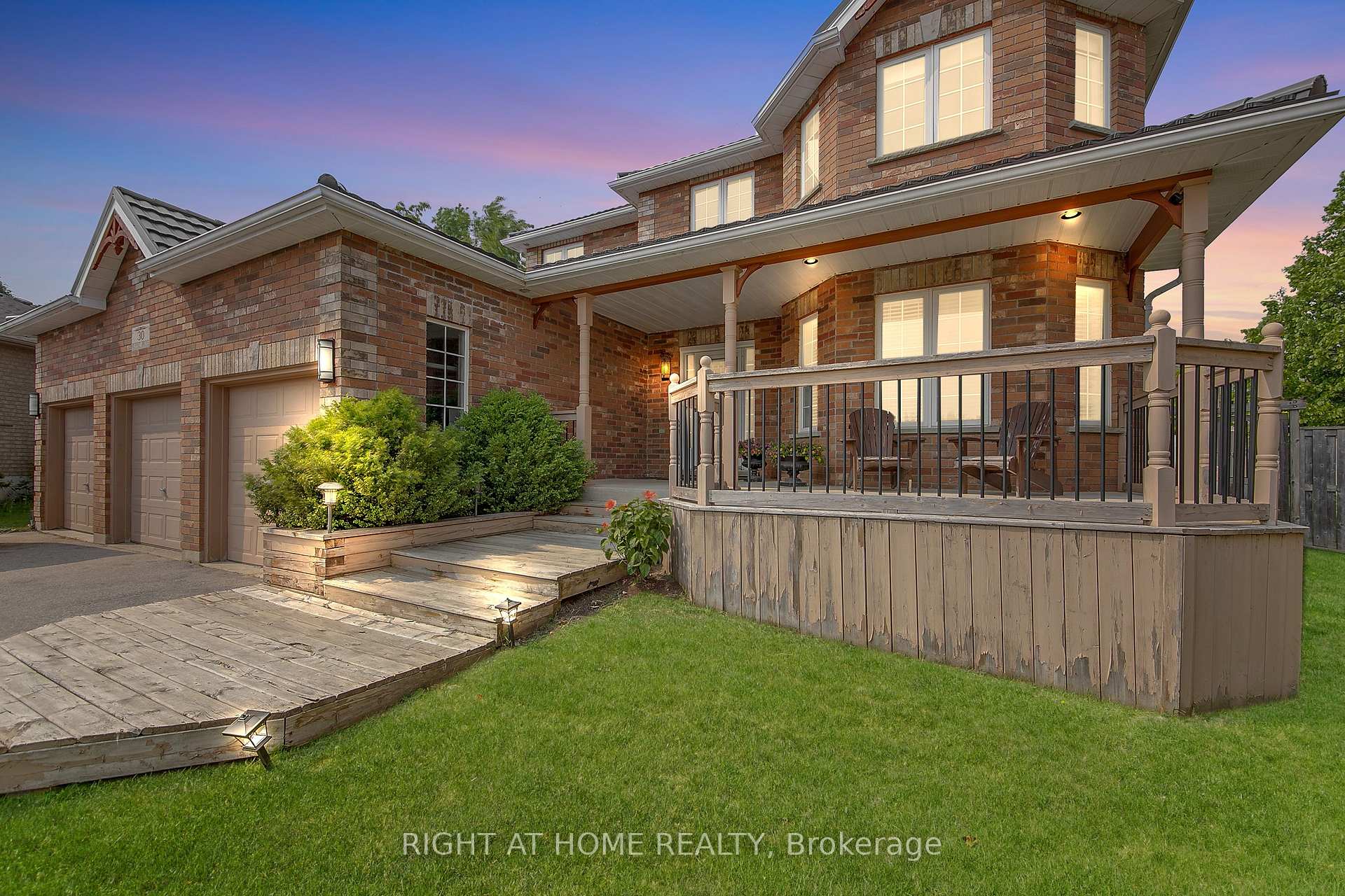 Photo 2 of 30 Ruffet Drive, Barrie, Edgehill Drive — HOMEH