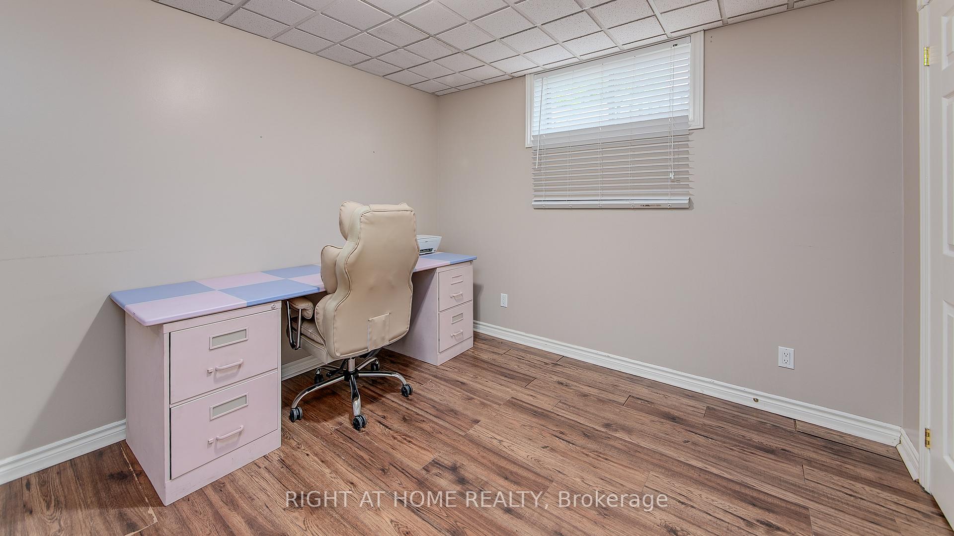Photo 27 of 30 Ruffet Drive, Barrie, Edgehill Drive — HOMEH
