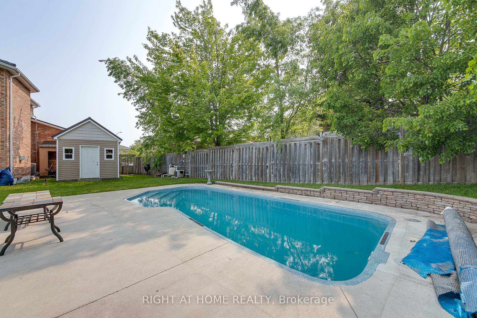 Photo 38 of 30 Ruffet Drive, Barrie, Edgehill Drive — HOMEH