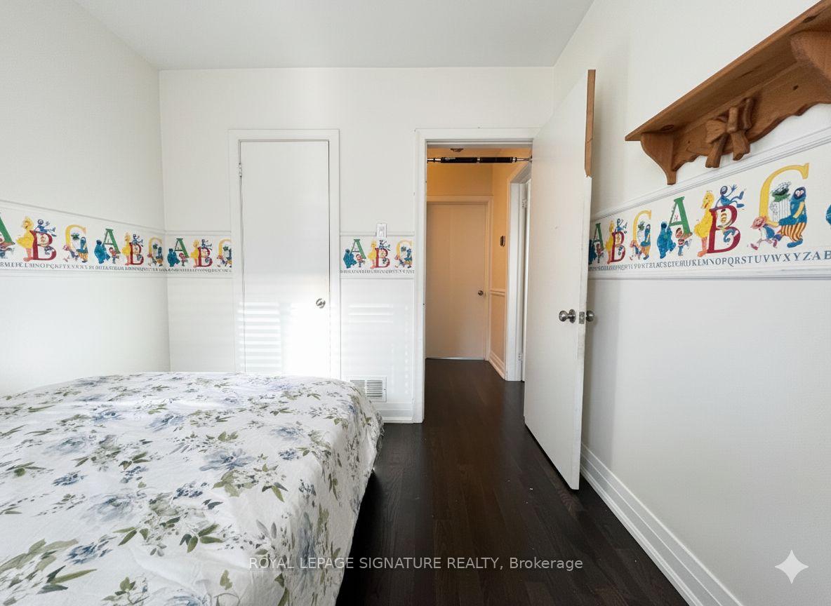 Photo 7 of 11 Blaydon Avenue, North York, Downsview-Roding-CFB — HOMEH