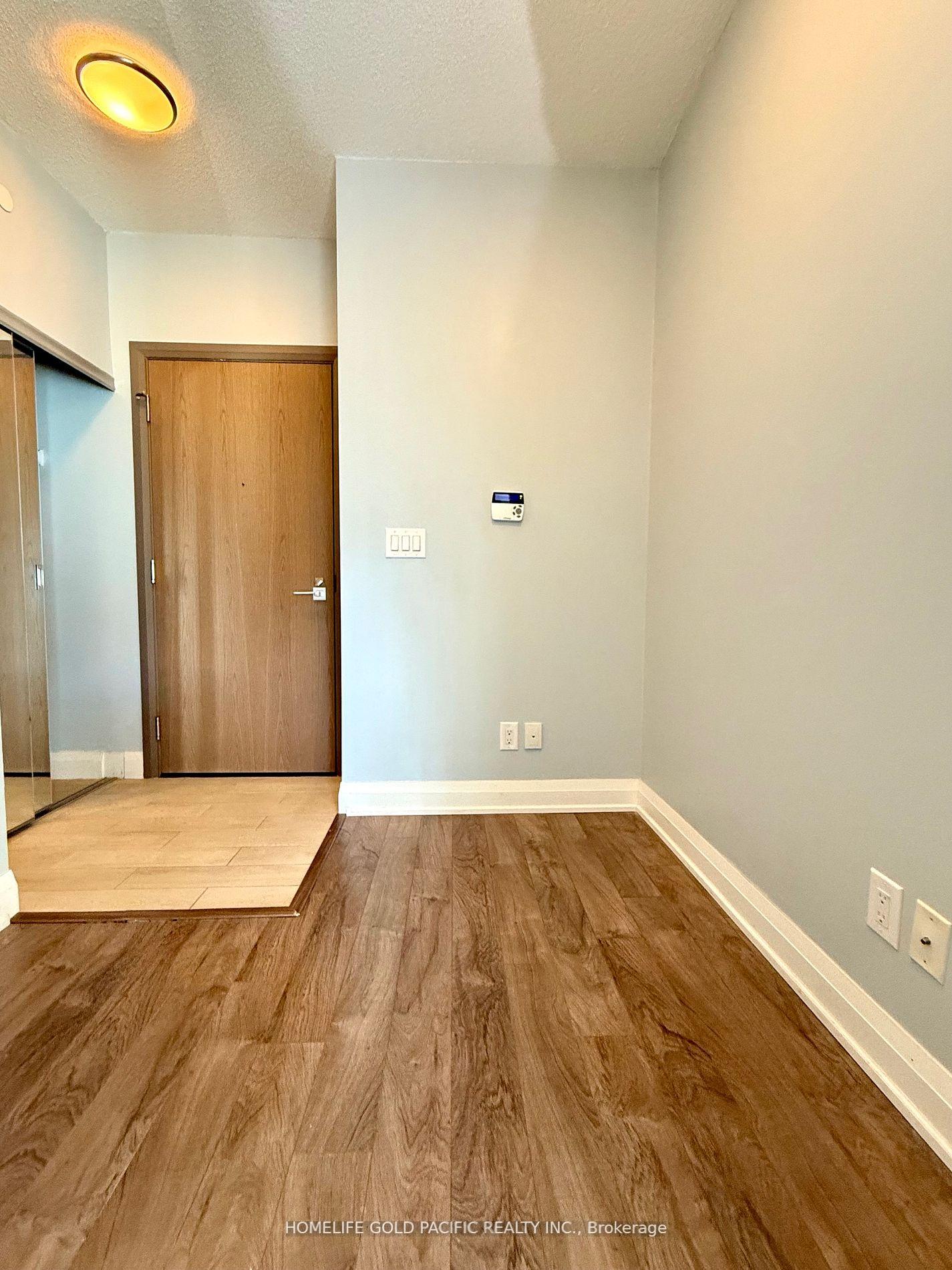 Photo 10 of Unit 601, 28 Uptown Drive, Markham, Unionville — HOMEH